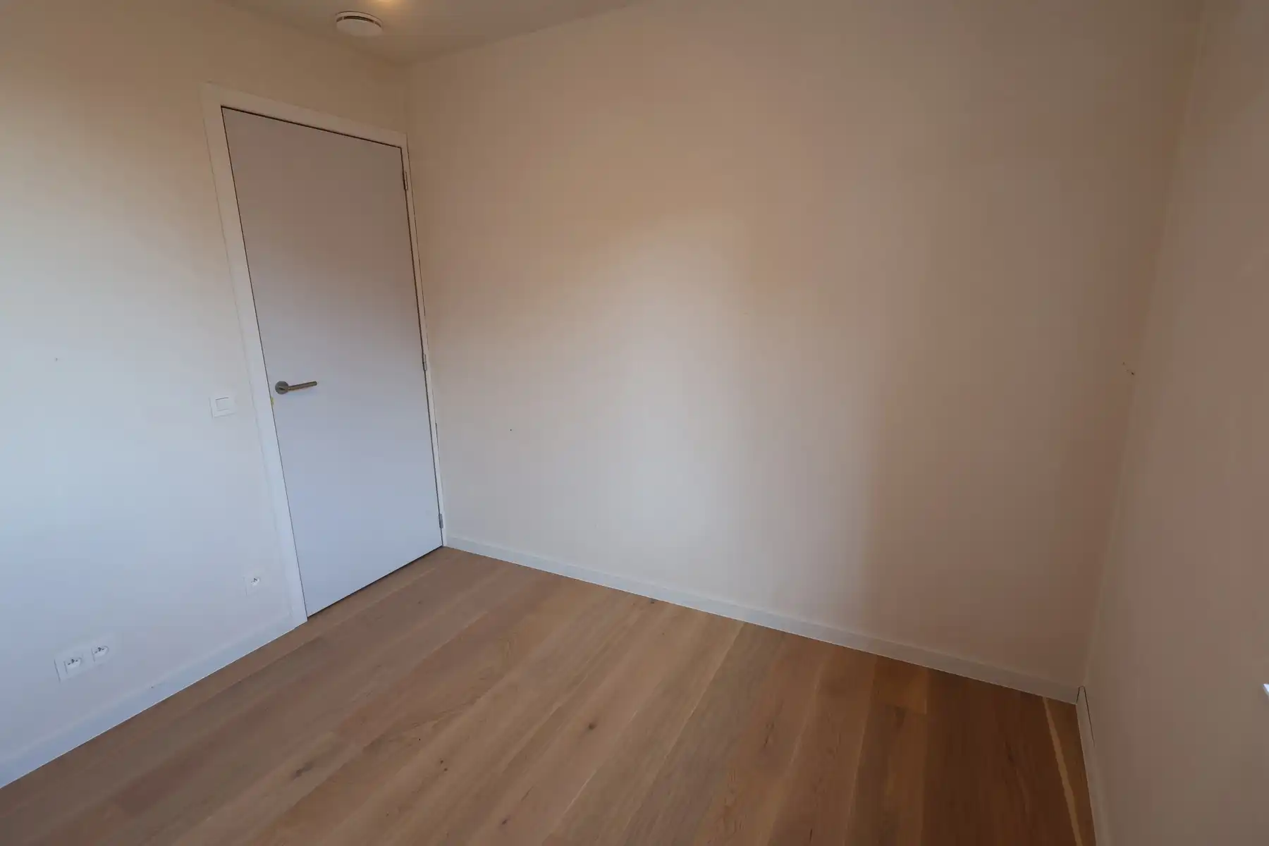 Nieuwbouw appartement op de 2de verdieping van 84m² met 2 slaapkamers en terras. foto 9