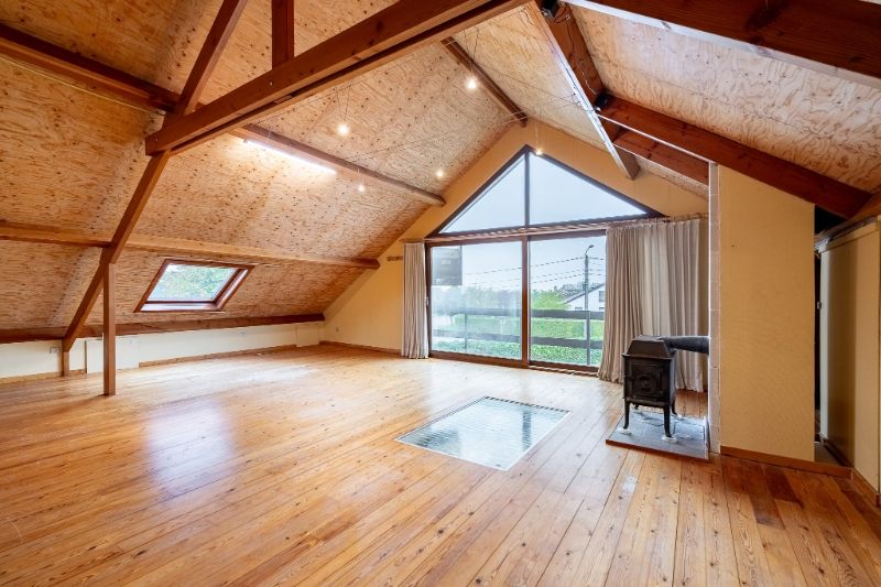 Instapklare villa met upgrade potentieel op topligging! foto 25