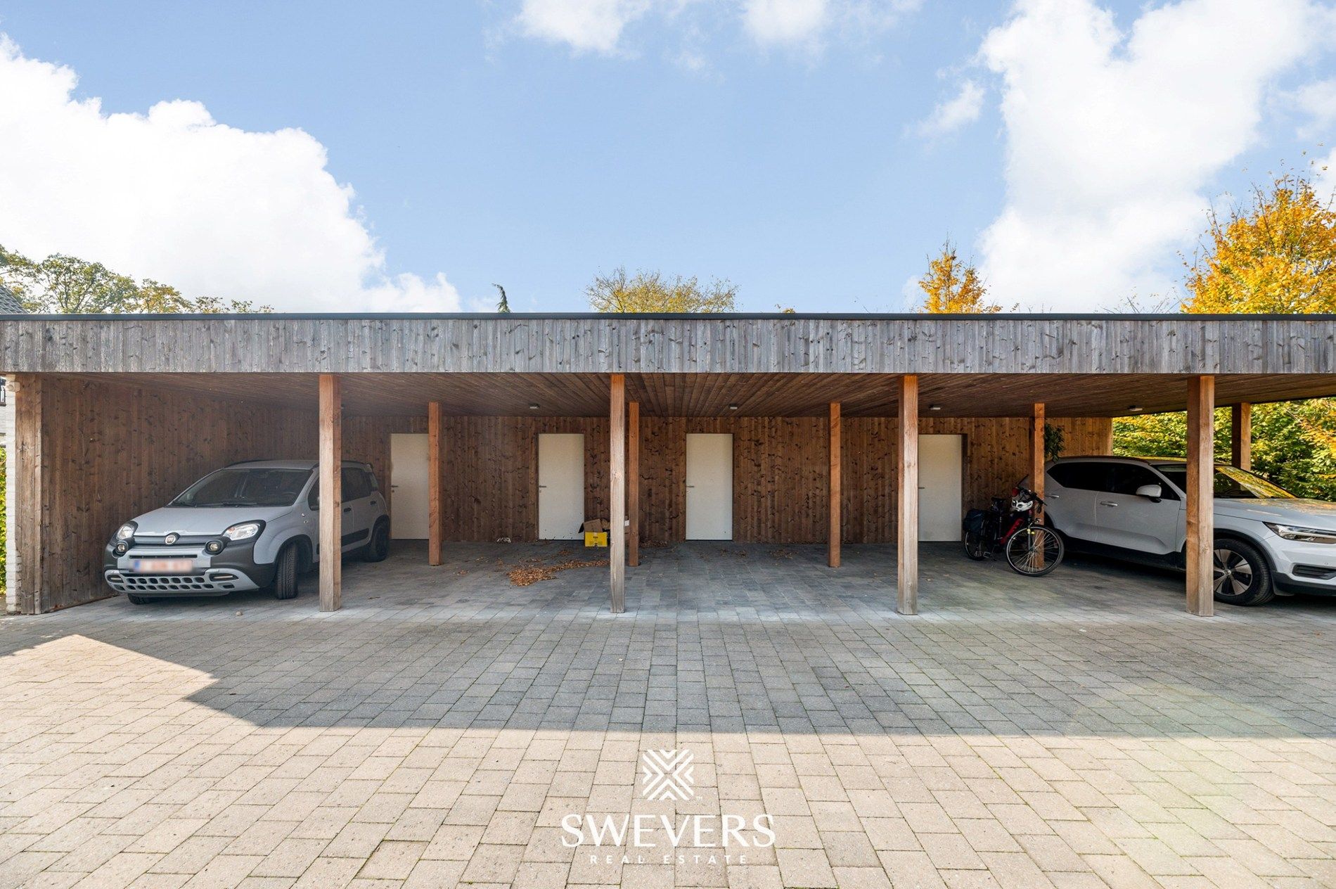 Luxueus villa-appartement in het centrum van Bolderberg foto 31