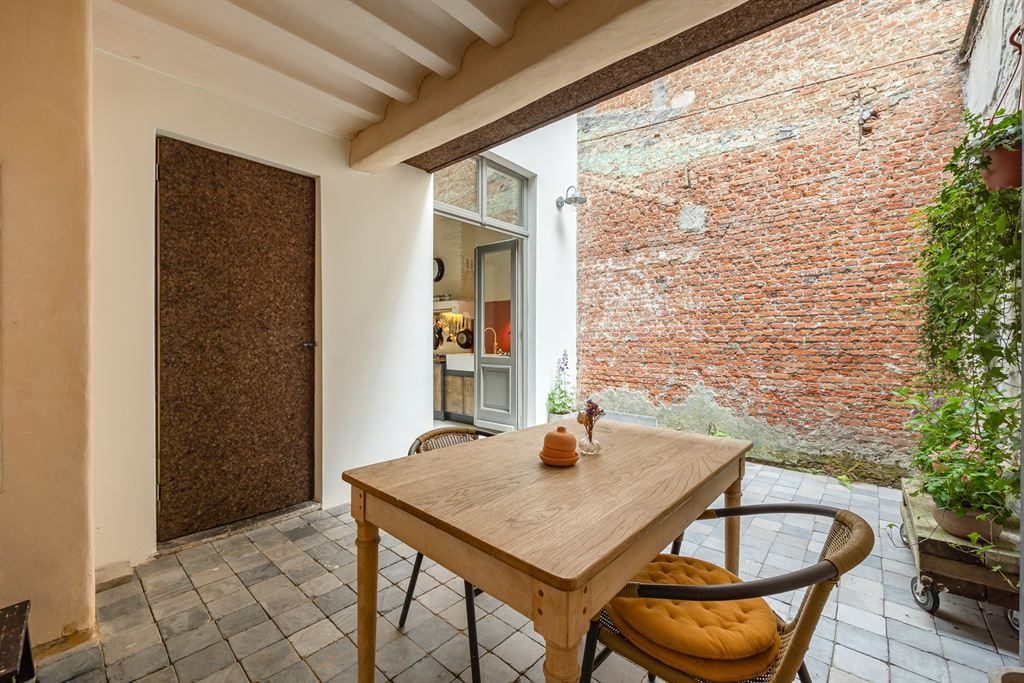 Uitzonderlijke burgerwoning op centrale locatie foto 6