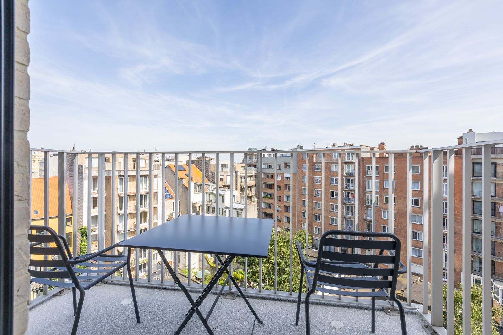 Uniek appartement met ruim terras in jong gebouw foto 25