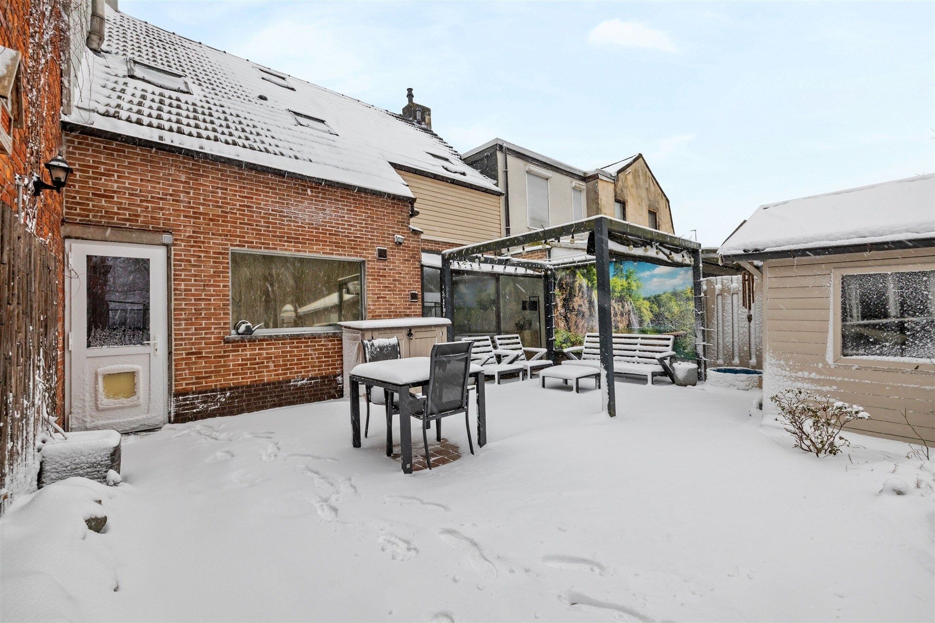 Instapklare gezinswoning met 3 slaapkamers en garage foto 14
