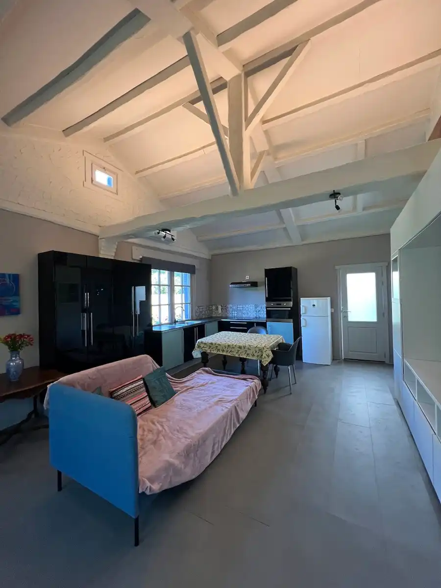 Instapklaar buitenverblijf met 1slpk op 1.497m² foto 5
