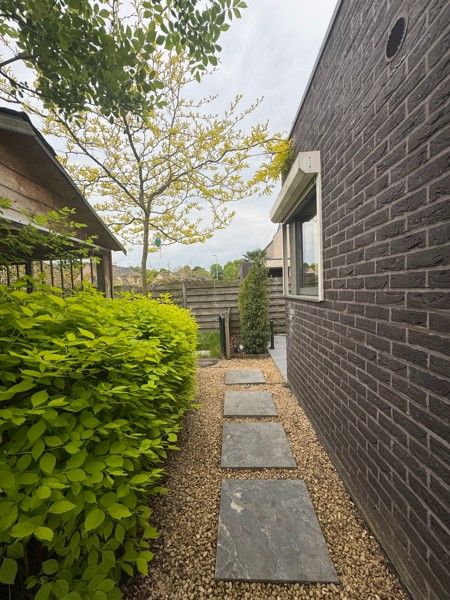 Moderne woning met 3 slaapkamers & tuin in aangename en rustige woonwijk. foto 7
