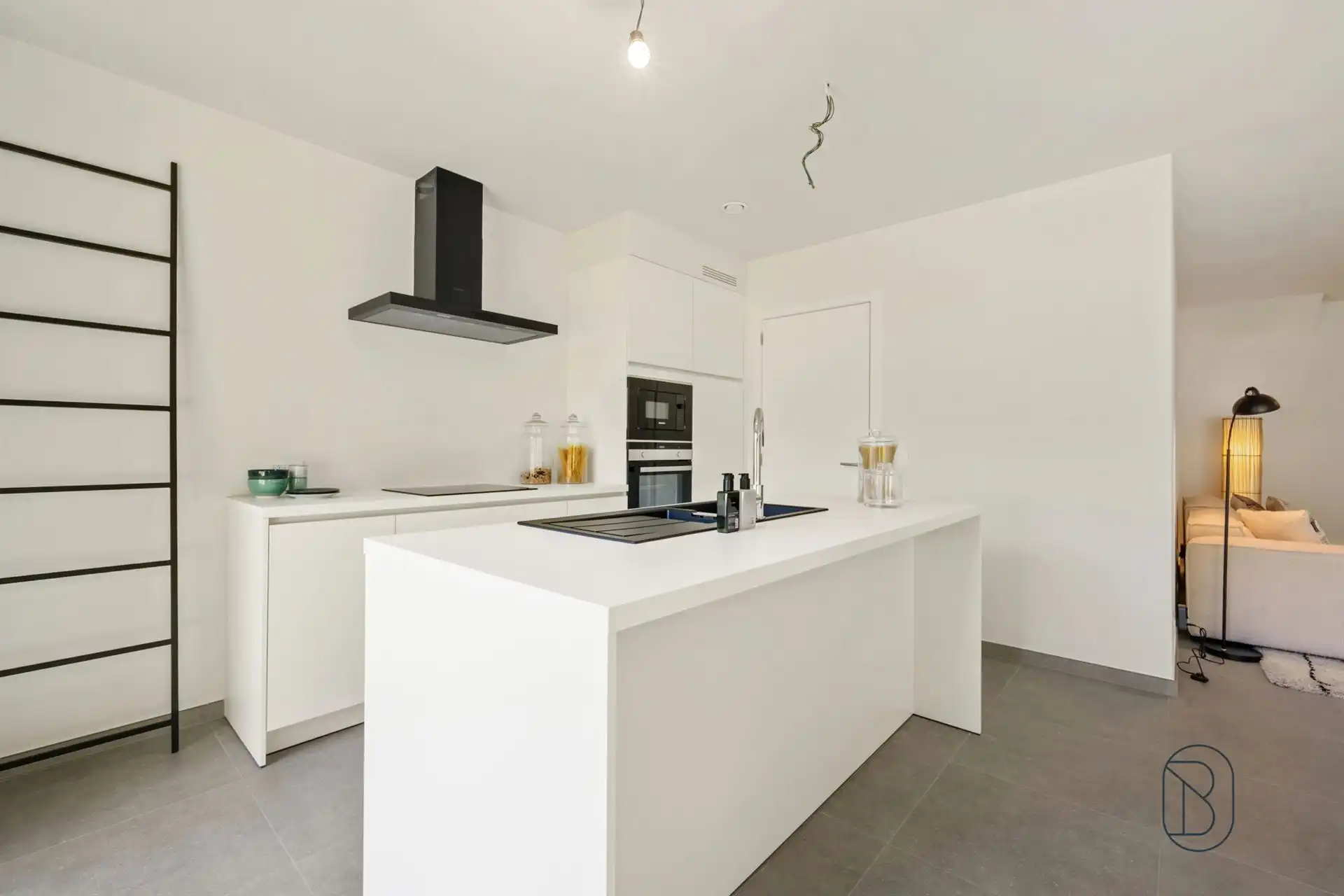 Kwalitatief afgewerkte nieuwbouw met 3 slk, E-peil 0. foto 6