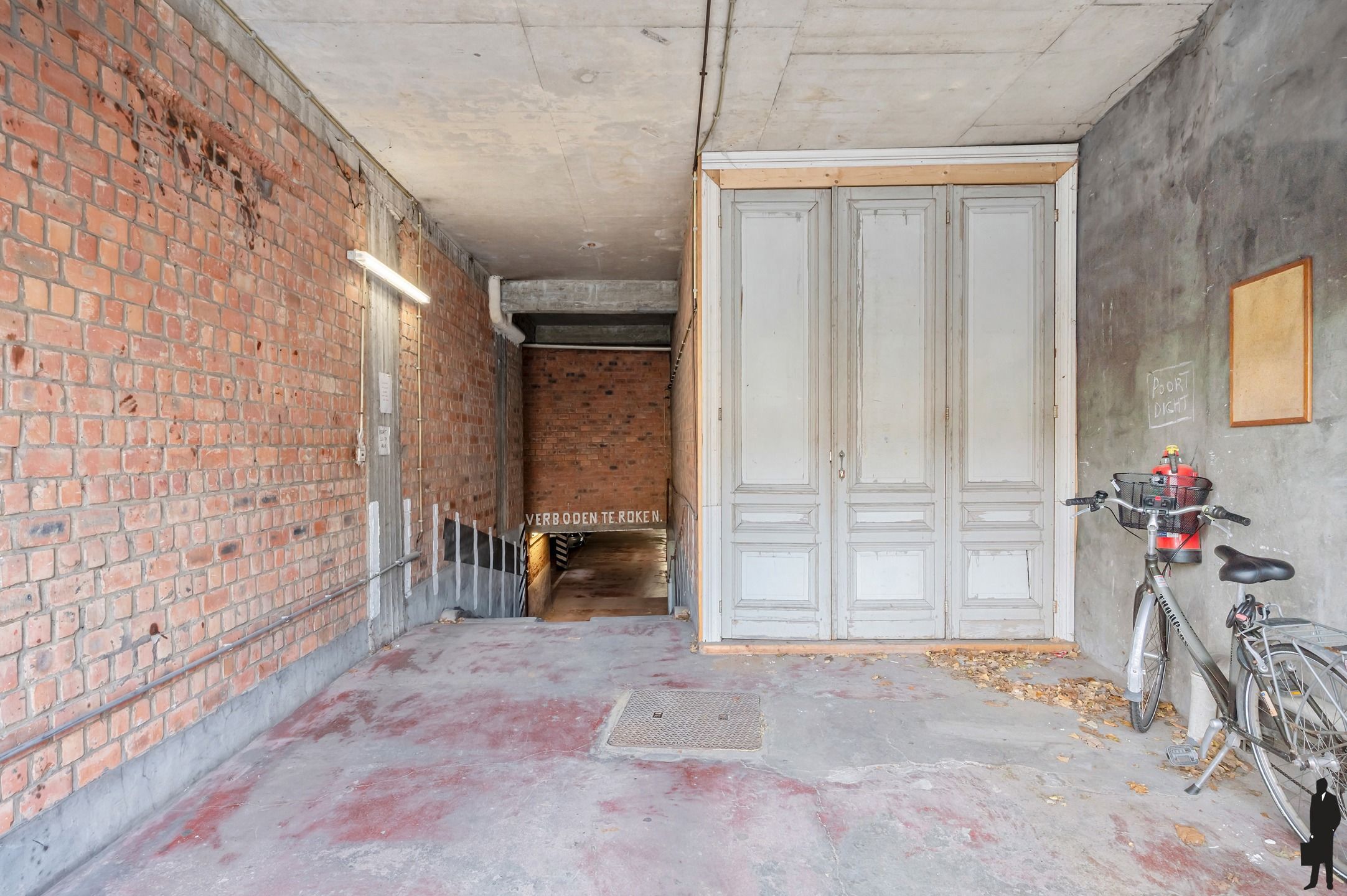 Lichtrijk appartement op toplocatie in Deurne! foto 15