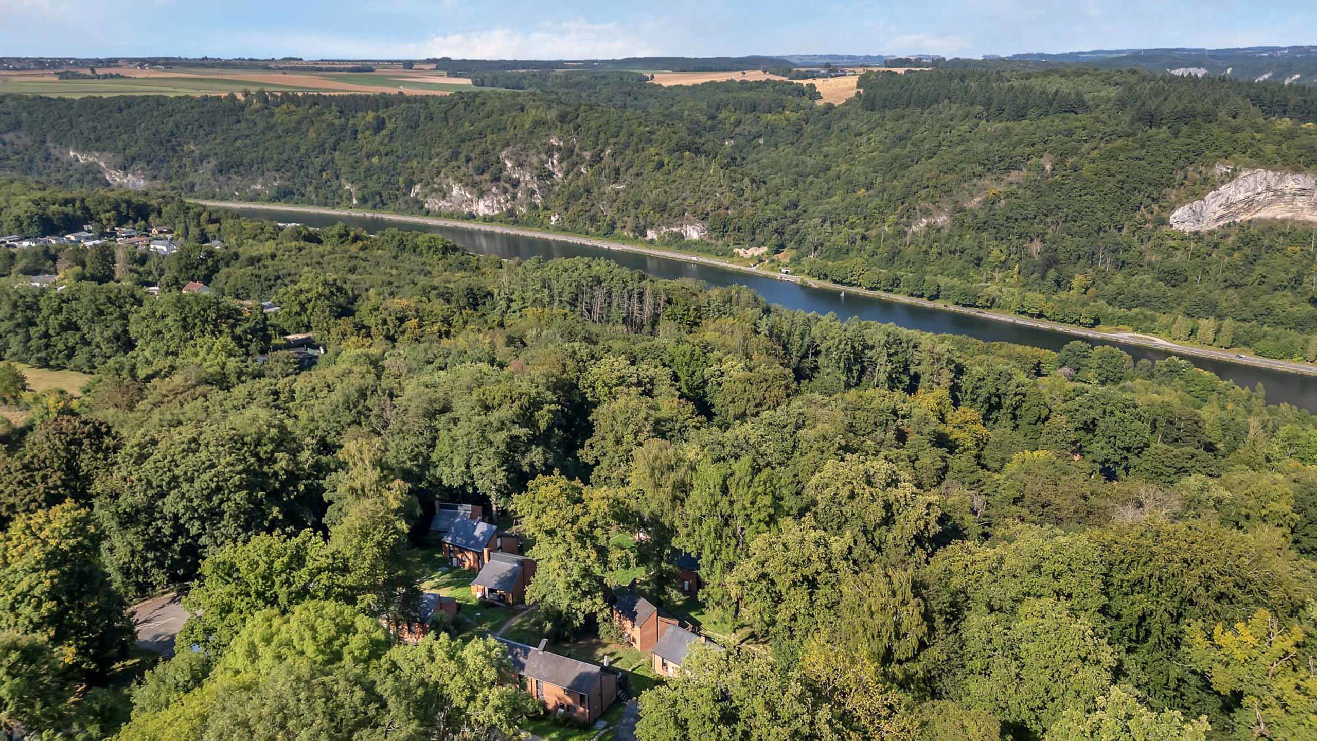 Instapklare chalet met 3 slaapkamers te koop in Blaimont foto 2