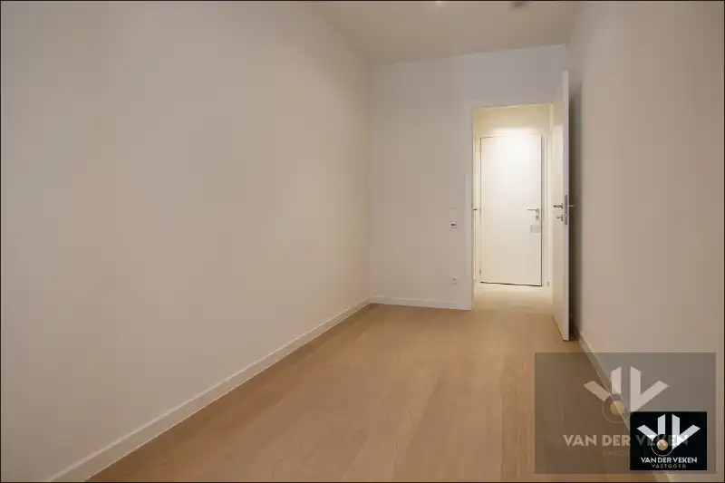 RECENT 2-SLPK SERVICEFLAT IN HET HART VAN HASSELT MET GUNSTIG RENDEMENT foto 15