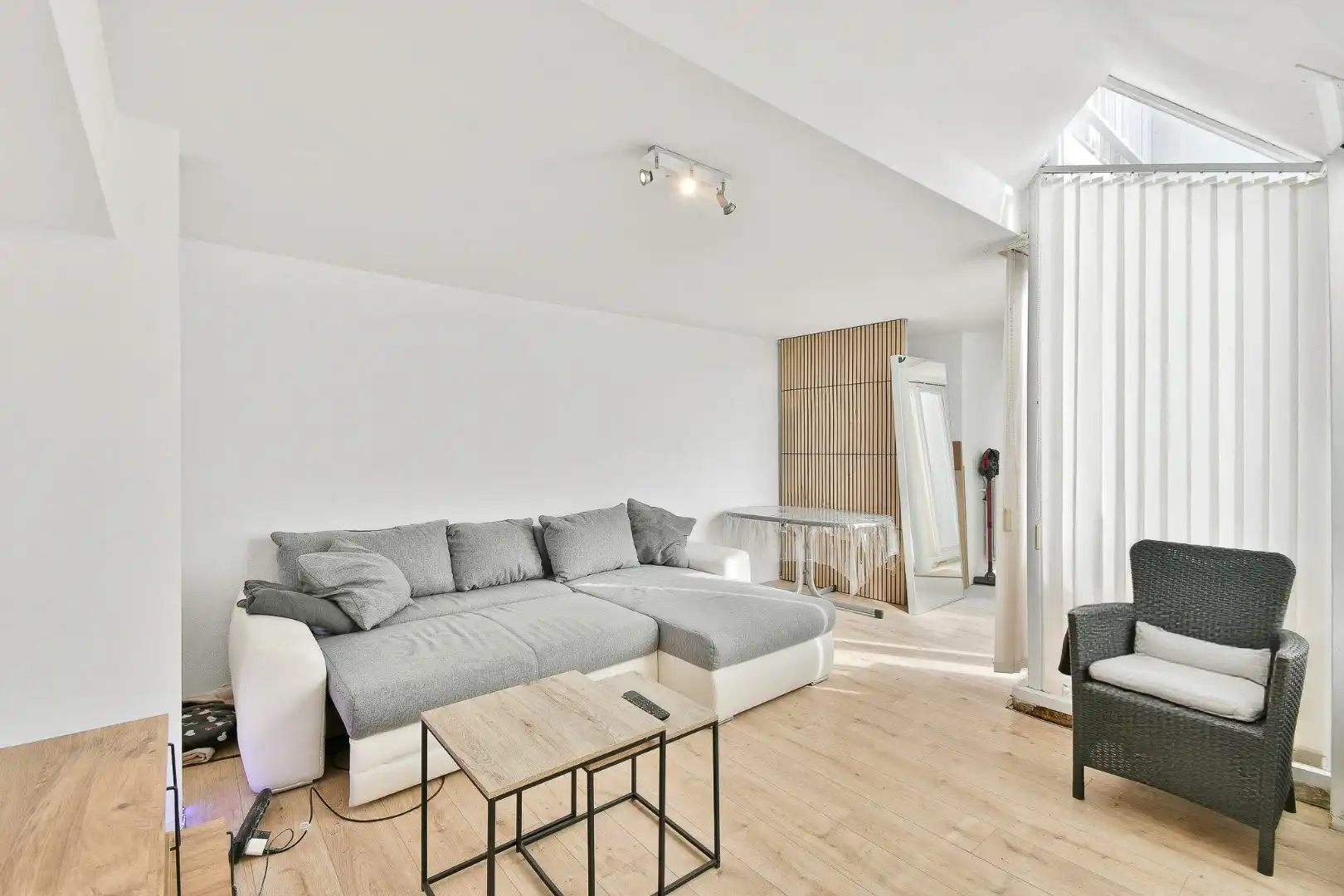 Duplex-appartement met twee ruime slaapkamers en een ruim en intiem terras foto 3
