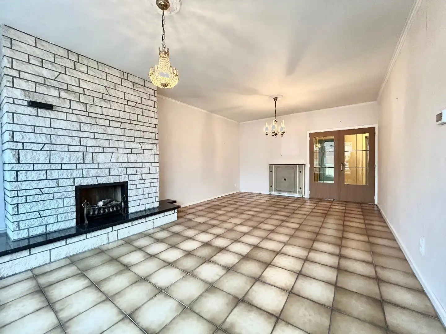 Instapklaar appartement met twee slaapkamers en terras foto 2