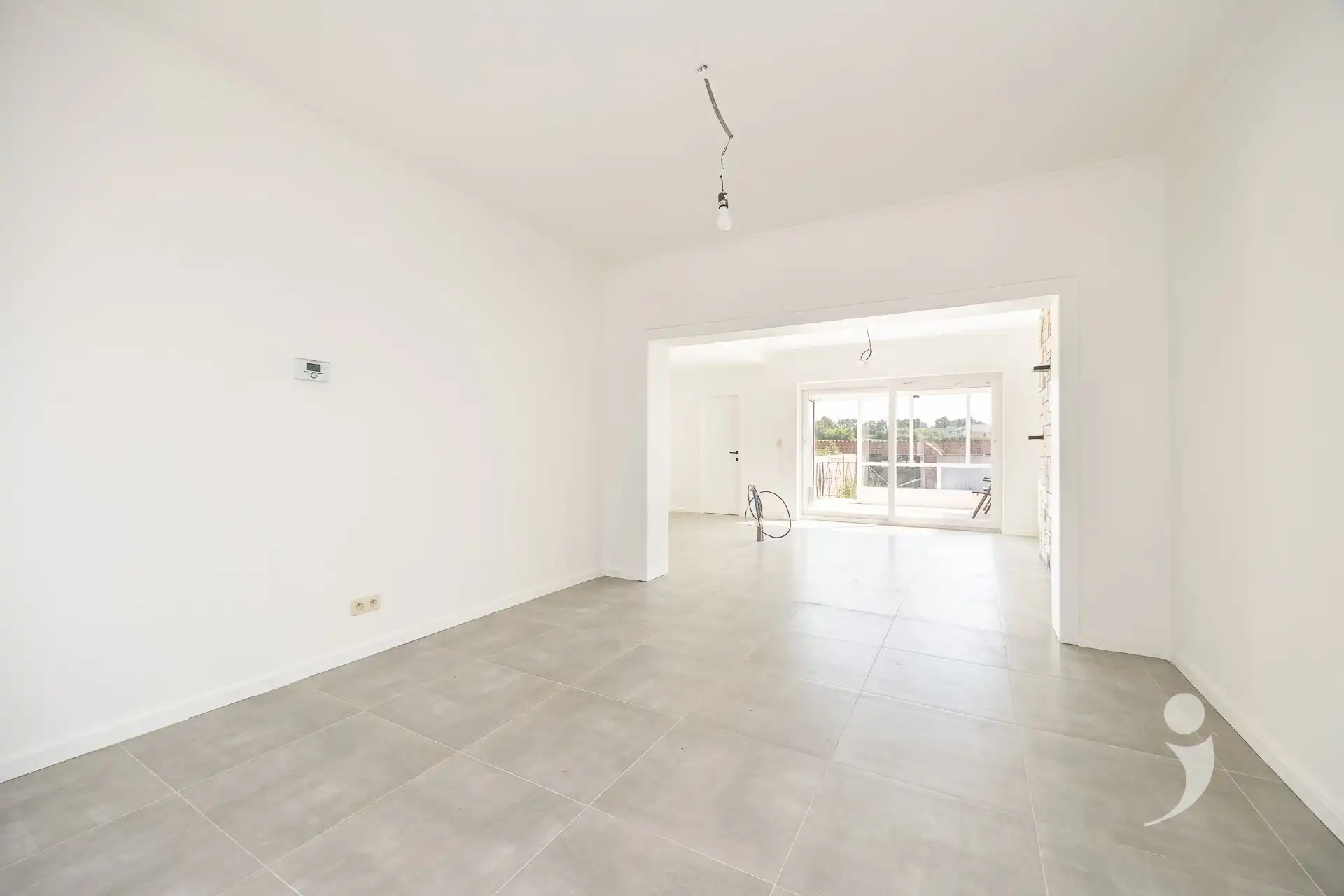 Karaktervolle, volledig gerenoveerde woning met 4 slaapkamers, 2 badkamers en zonnige tuin! foto 6