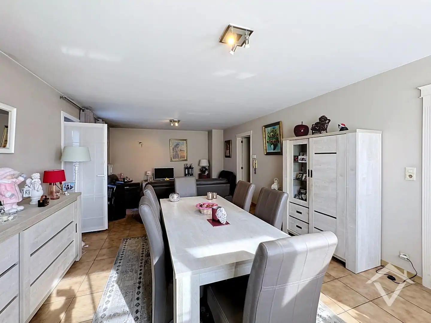 Instapklaar appartement van 98m² met ruime garage op topligging te Harelbeke foto 11