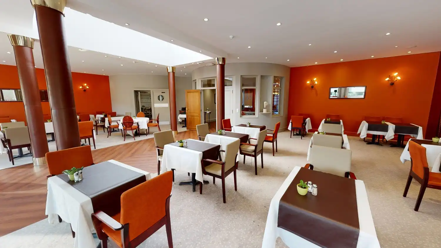 Ruim appartement met (hotel)diensten nabij Gent te koop! foto 14