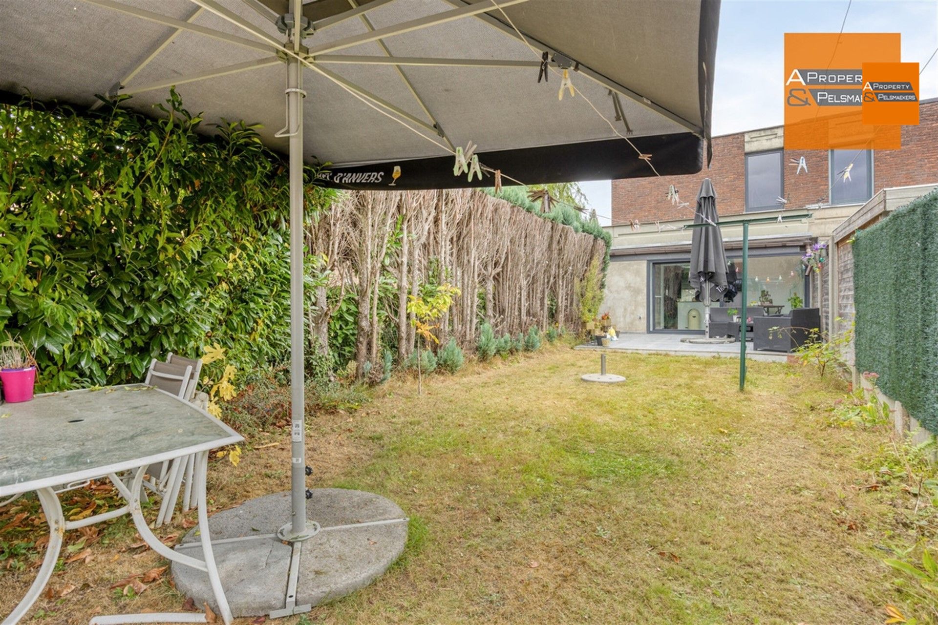 Gezinswoning met 3 à 4 kamers , tuin en garage foto 16