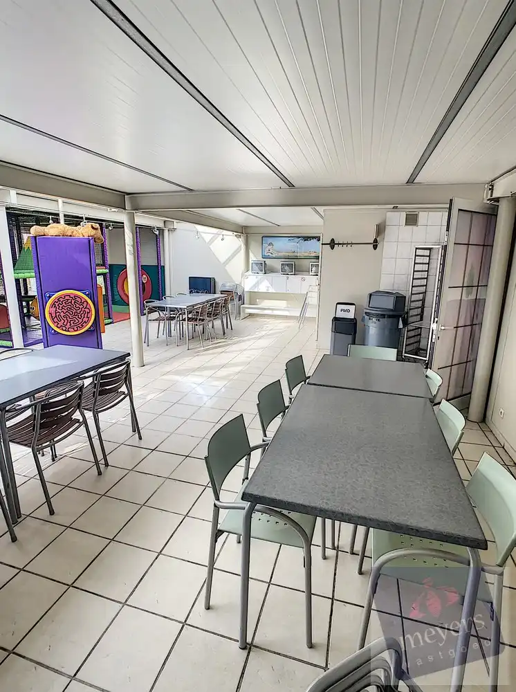 Handelsruimte met woonst op topligging in Koersel foto 10