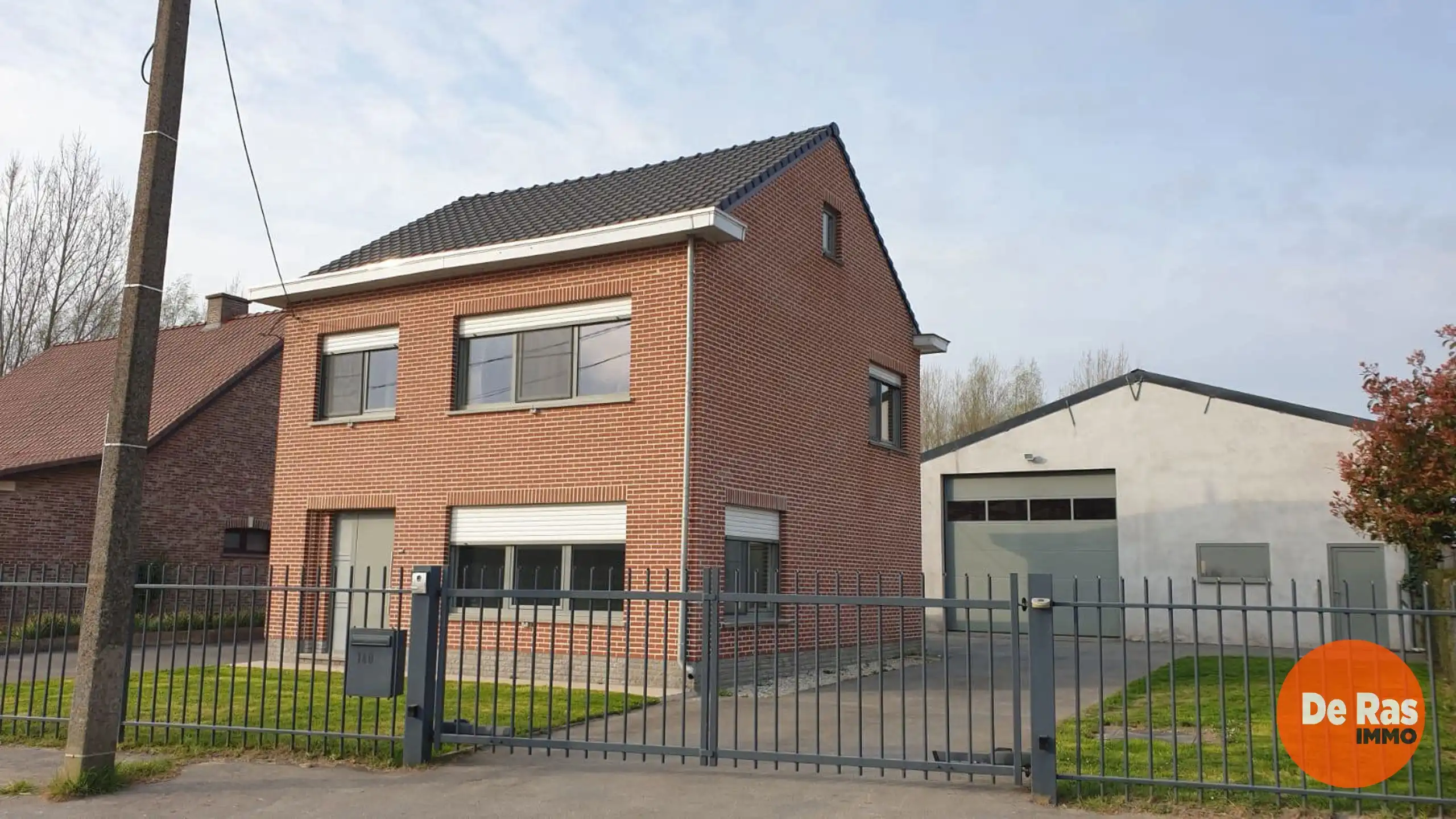 WICHELEN - Ruime woning met multifunctionele loods. foto 19