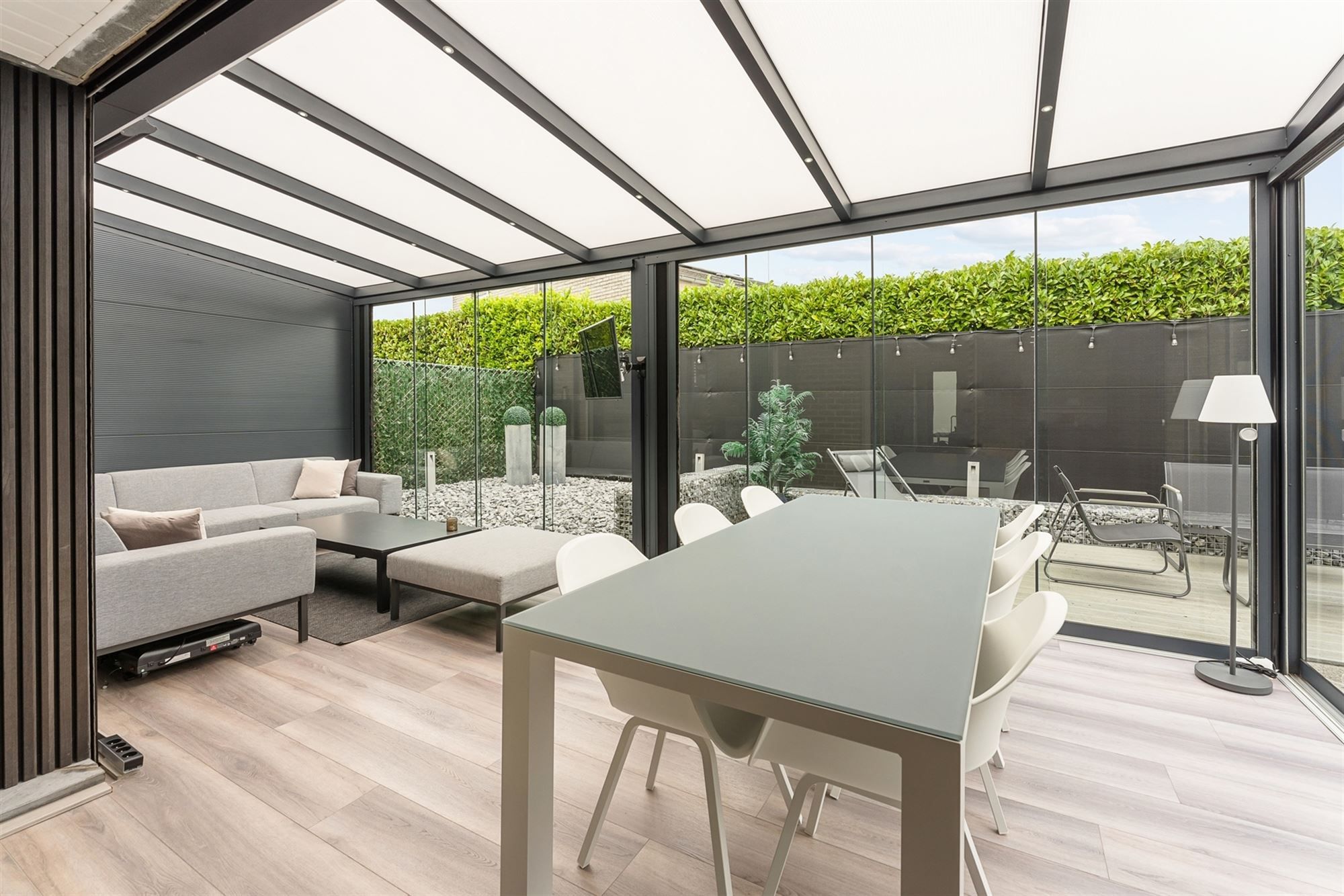 PRACHTIG GERENOVEERDE WONING MET 3 SLAAPKAMERS UITERST RUSTIG GELEGEN IN DE NABIJHEID VAN TESSENDERLO CENTRUM foto 14