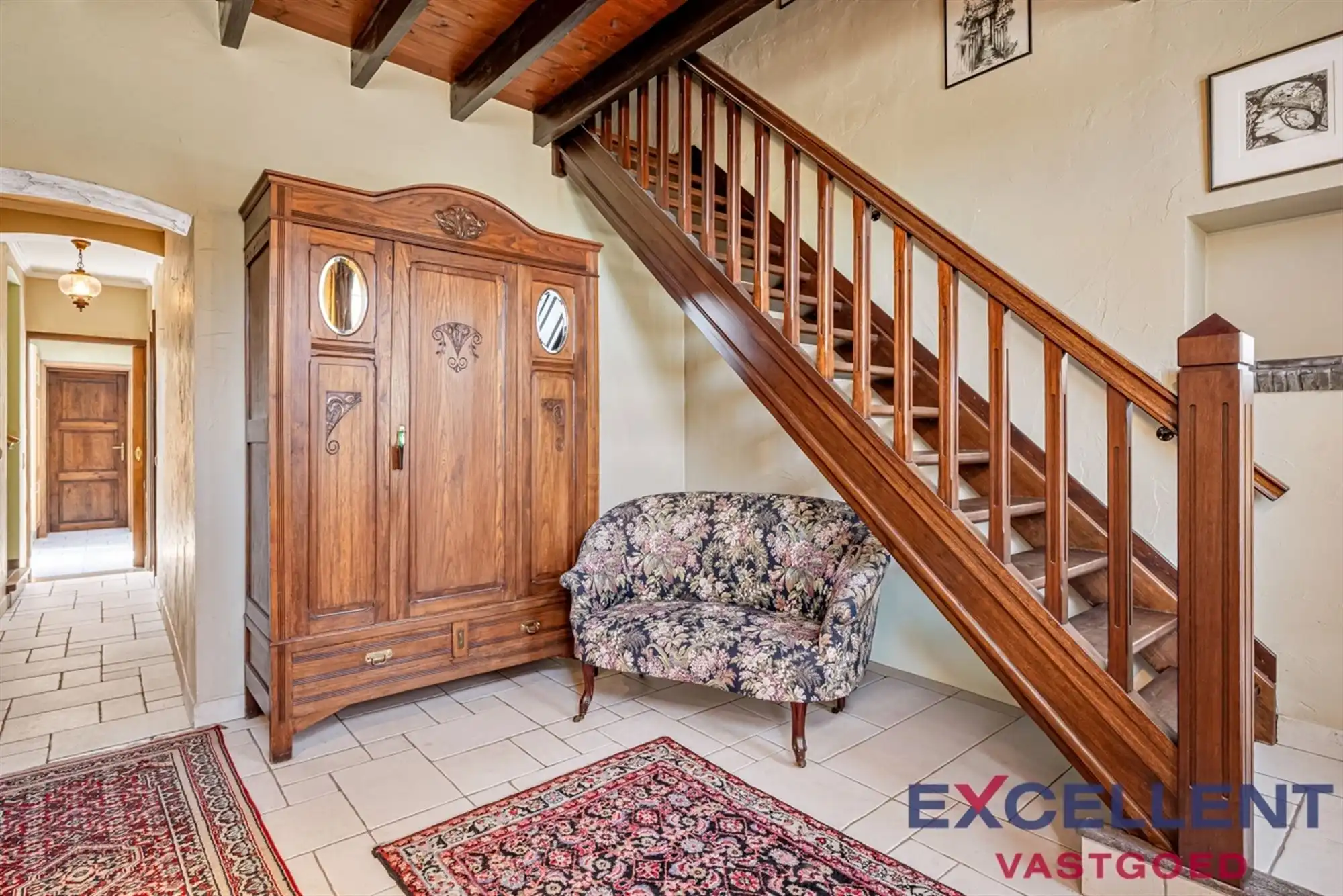 Woning in landelijke hoevestijl te Landskouter foto 2