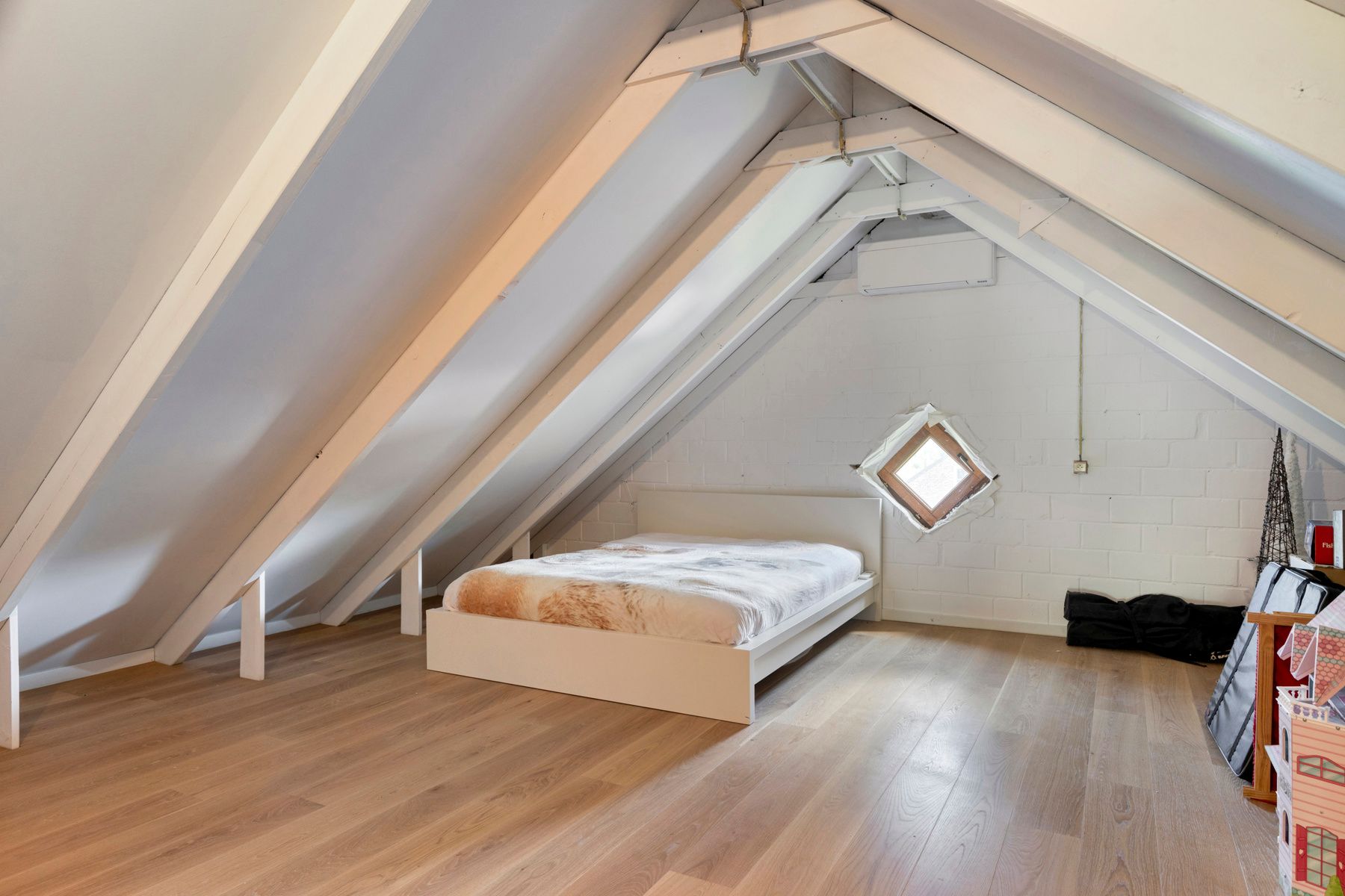 Stijlvolle villa op toplocatie in het groen foto 25
