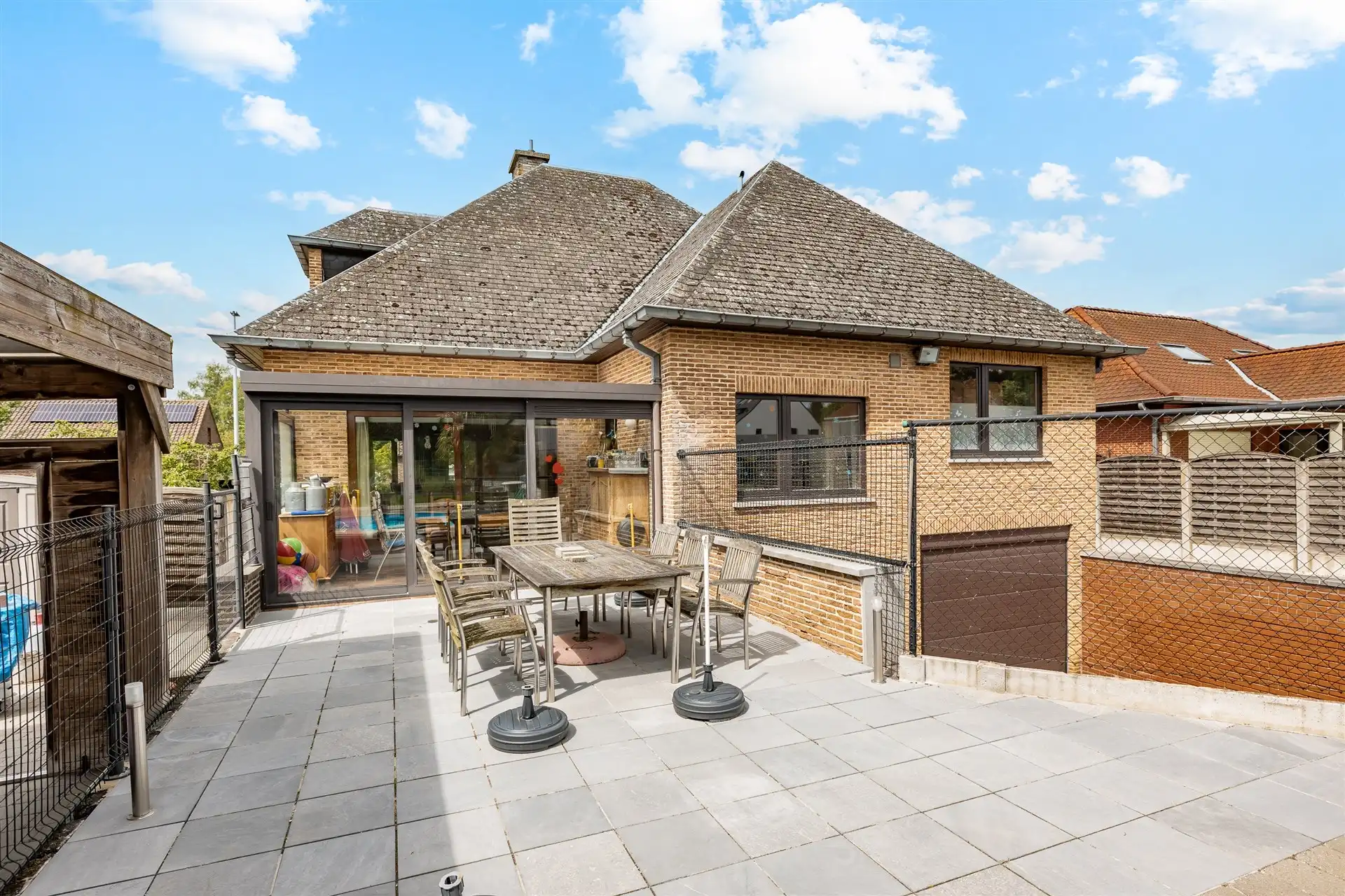 Charmante villa met zwembad op een mooi perceel van 942 m²  foto 13
