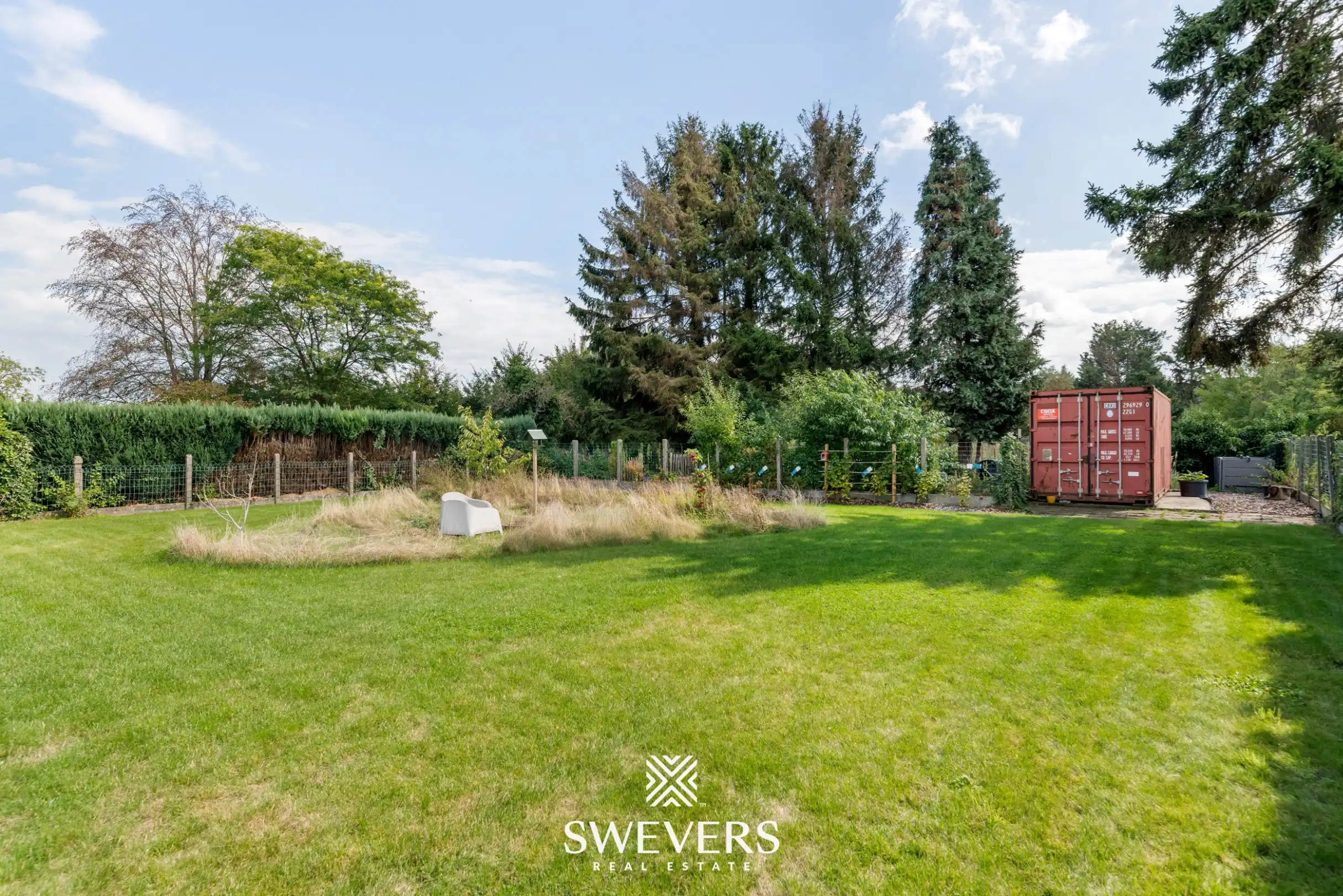 Ruime gerenoveerde woning op topligging foto 37