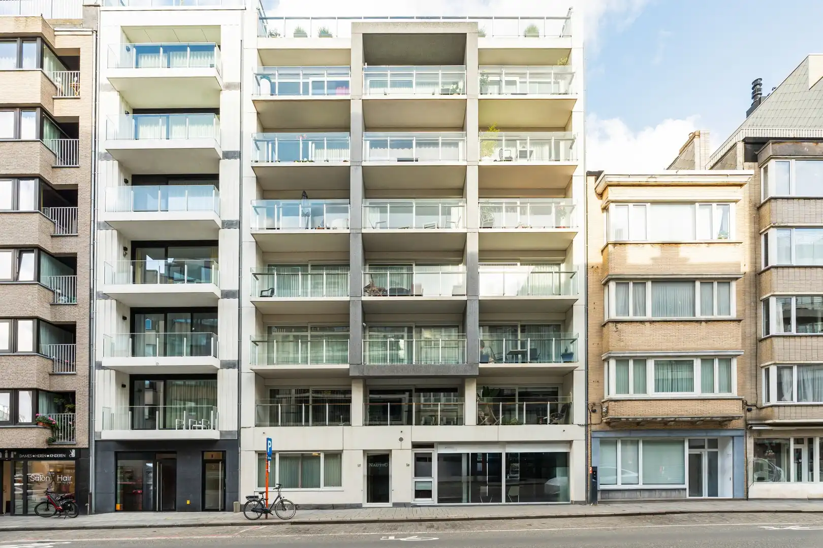 Instapklaar gelijkvloers appartement met ruim terras foto 17