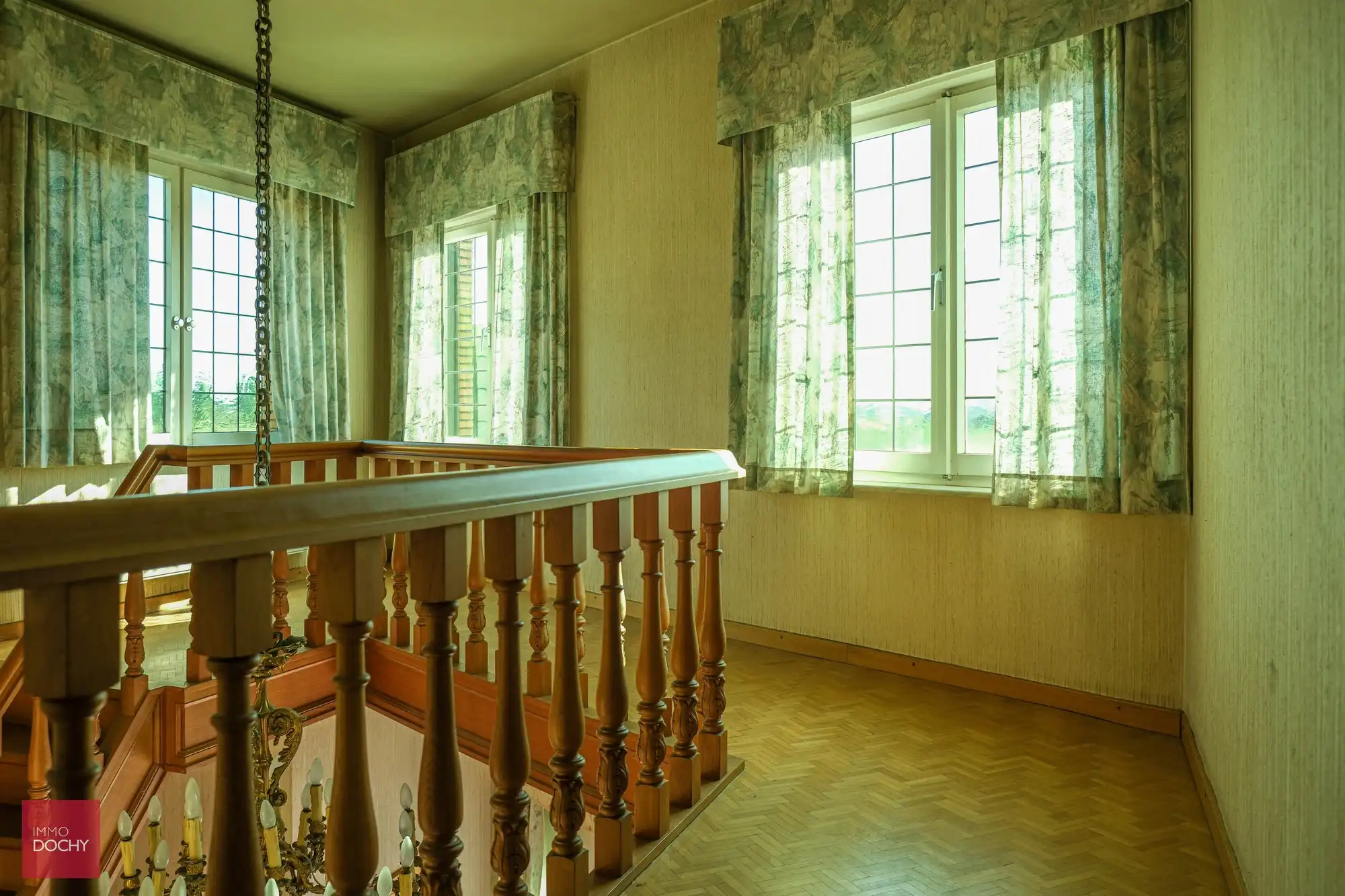 Zeer ruim burgerhuis (voormalige dokterswoning) geschikt voor bvb co-housing foto 13