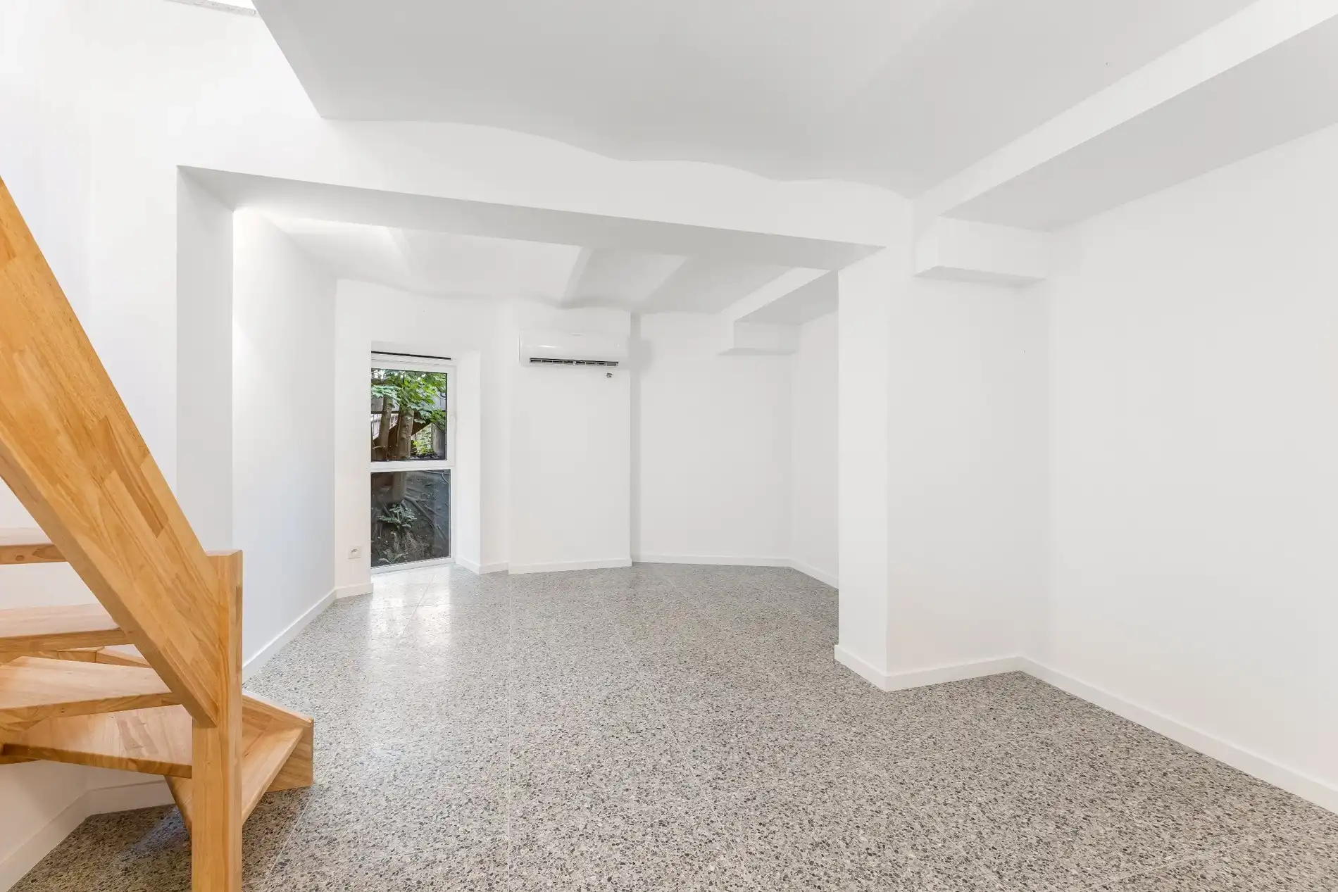 Prachtig gerenoveerd appartement! foto 5