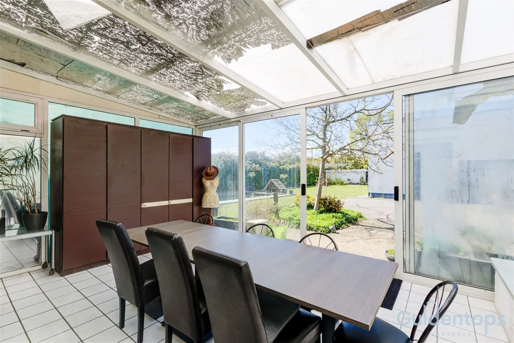 Vrijstaande woning met atelier op perceel van 1776m2 foto 32