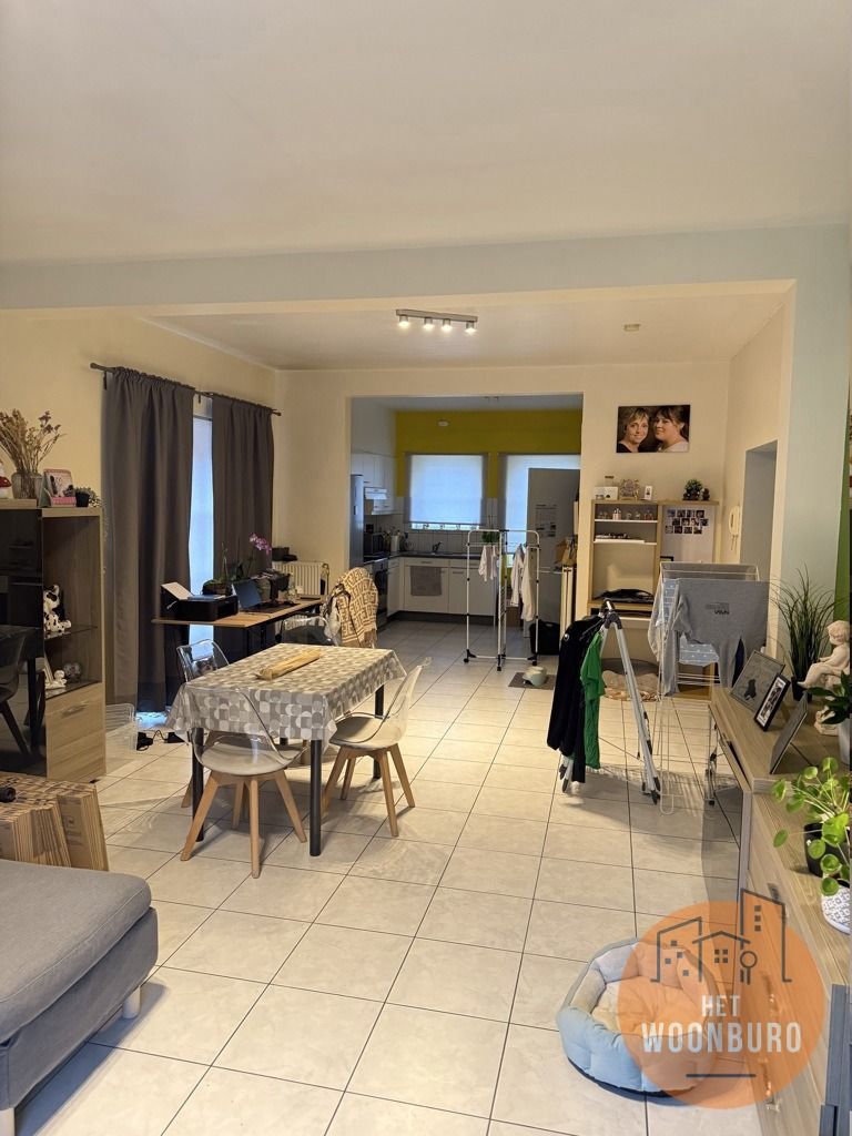 Appartement met 2 slpks, garage, autostaanplaats en kelder foto 3