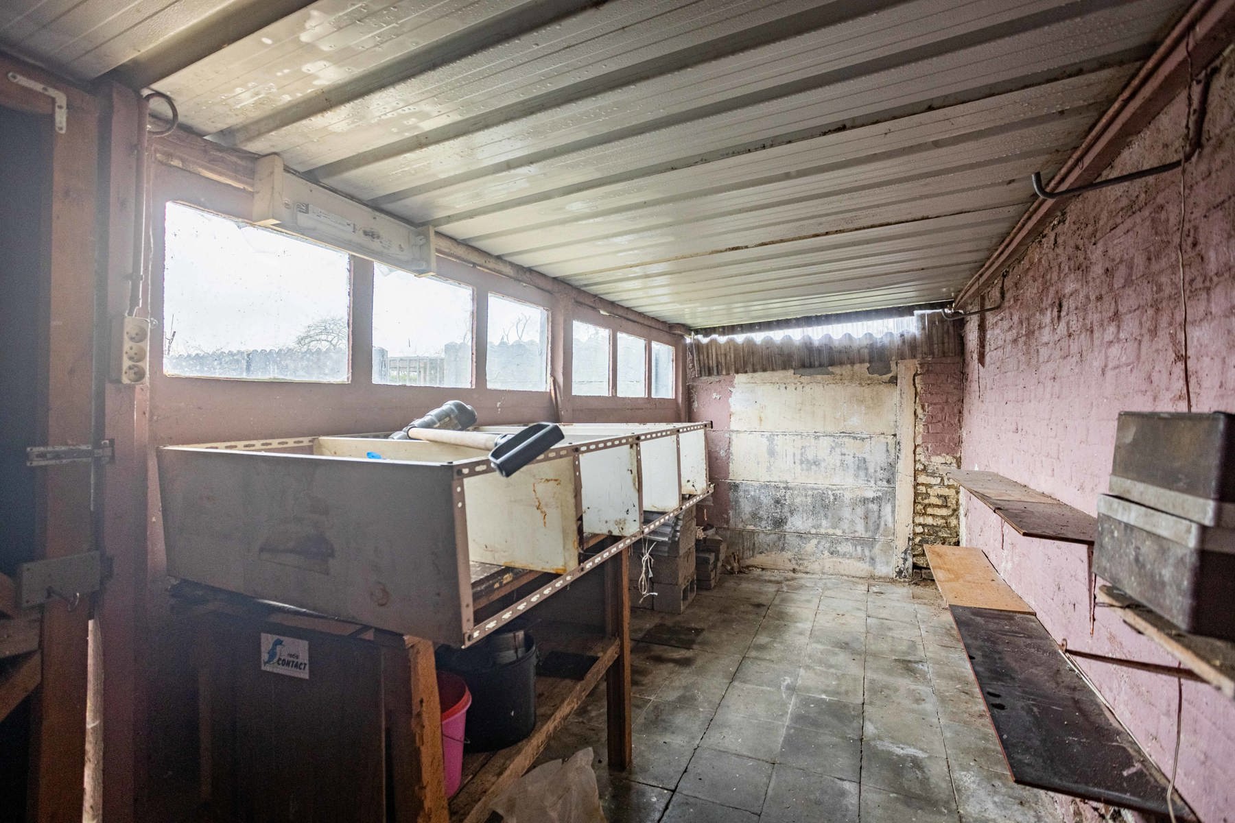 Rustig gelegen te renoveren woning in doodlopende straat. foto 26