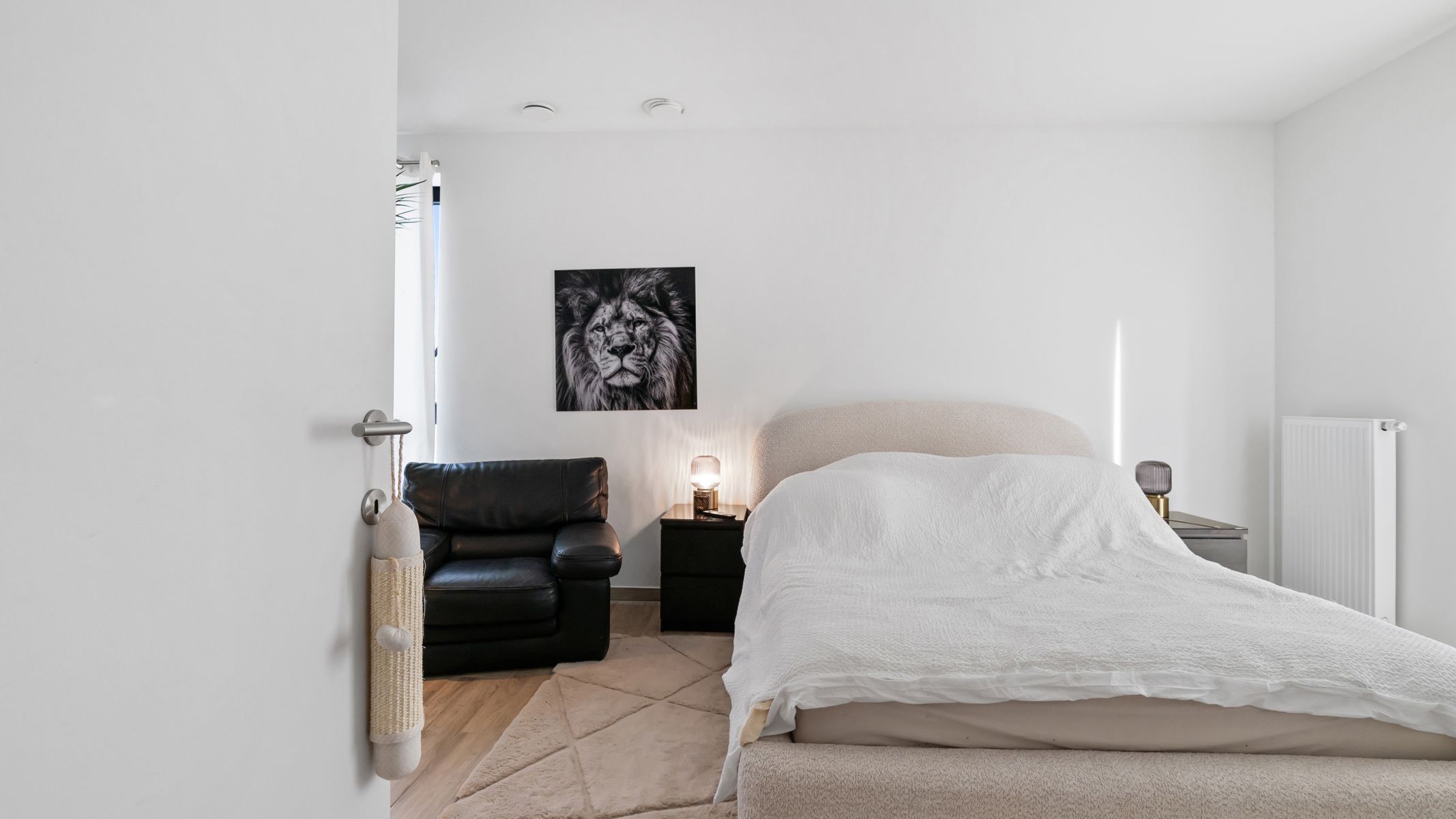 Prachtig appartement met terras en ondergrondse staanplaats foto 12