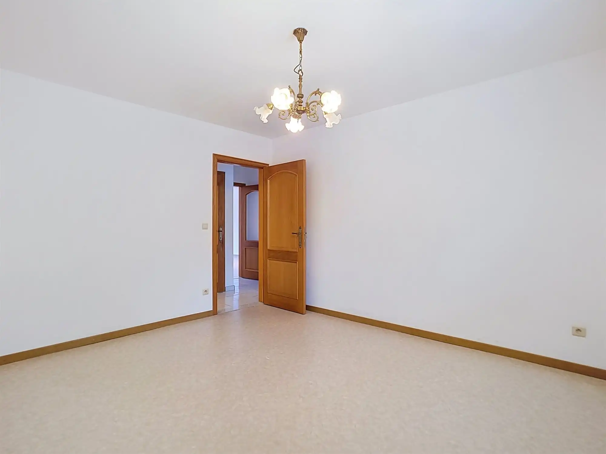 Ruim 2-slaapkamerappartement met twee terrassen op een goede locatie foto 10