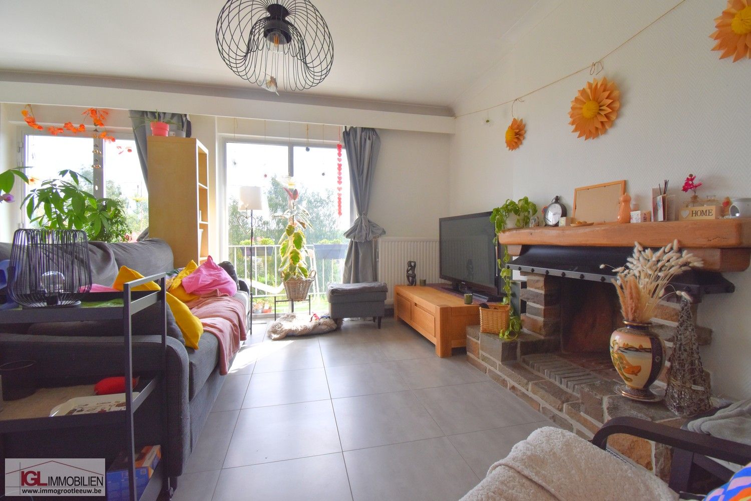 Appartement met 2 slaapkamers en een bureau foto 3