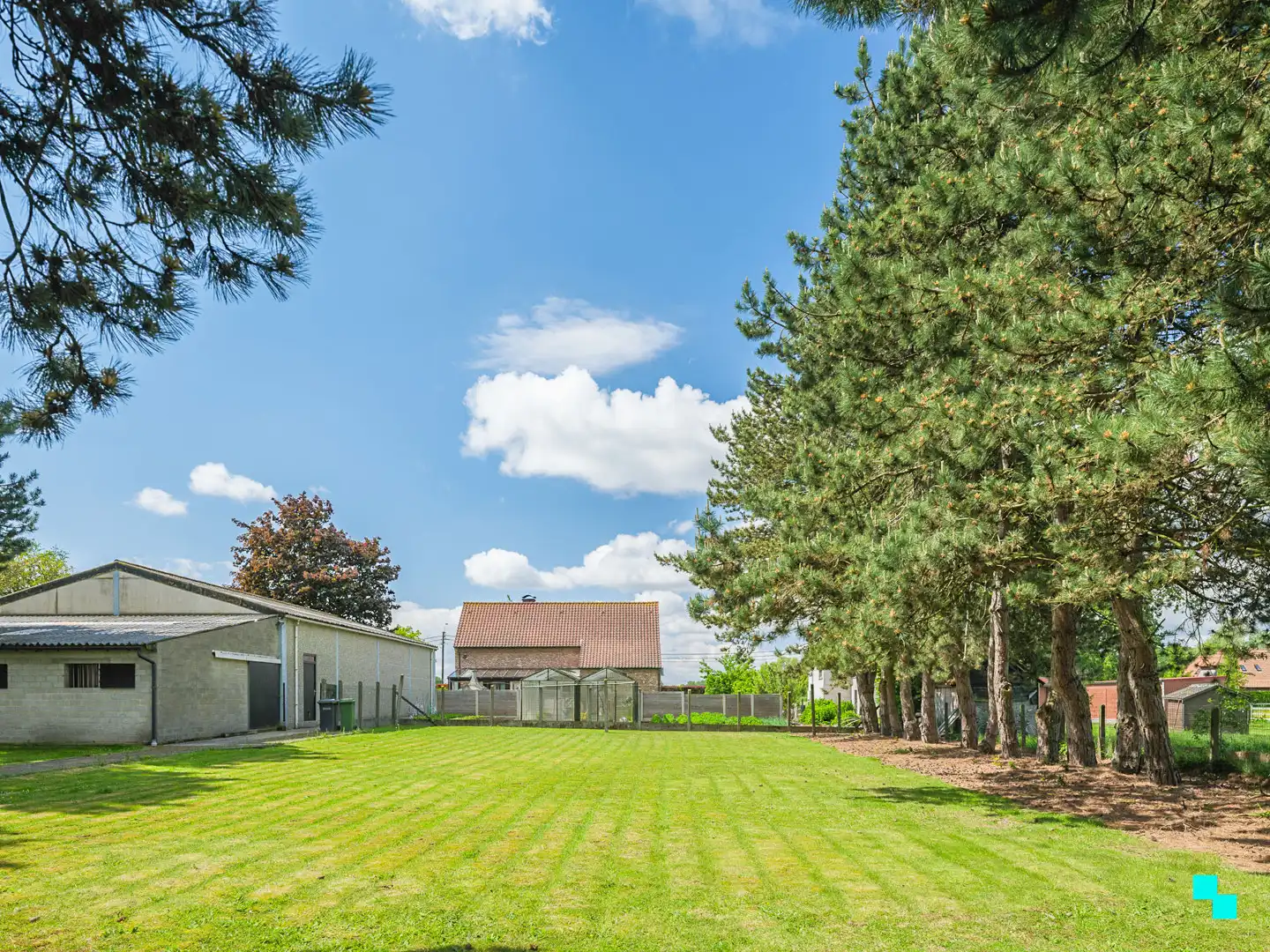 Charmante woning met magazijn te Balegem foto 25