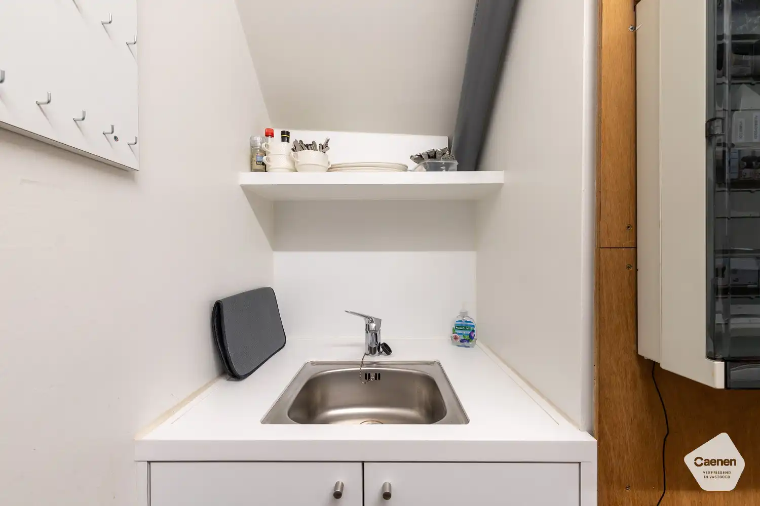 Commercieel handelspand op topligging - Astridplein Oostduinkerke - foto 7