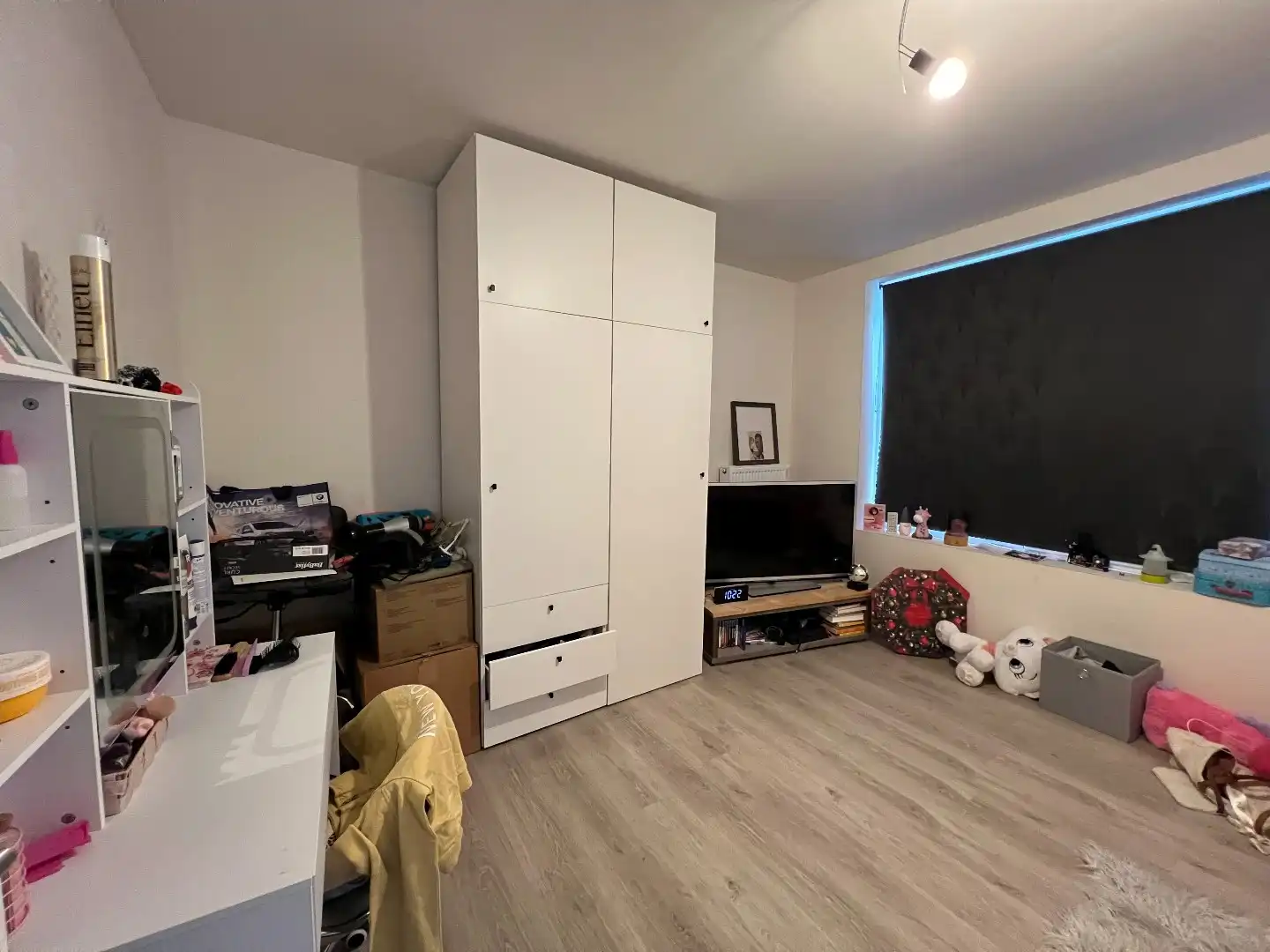 Te huur: Volledig gerenoveerde woning in hartje Vlamertinge foto 10