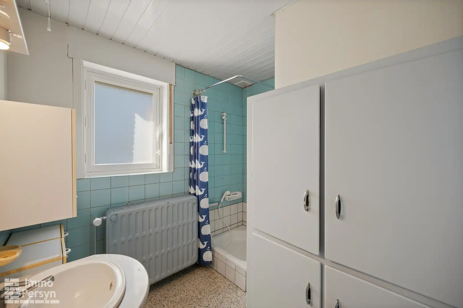 Woning met loods op een commerciële ligging foto 9