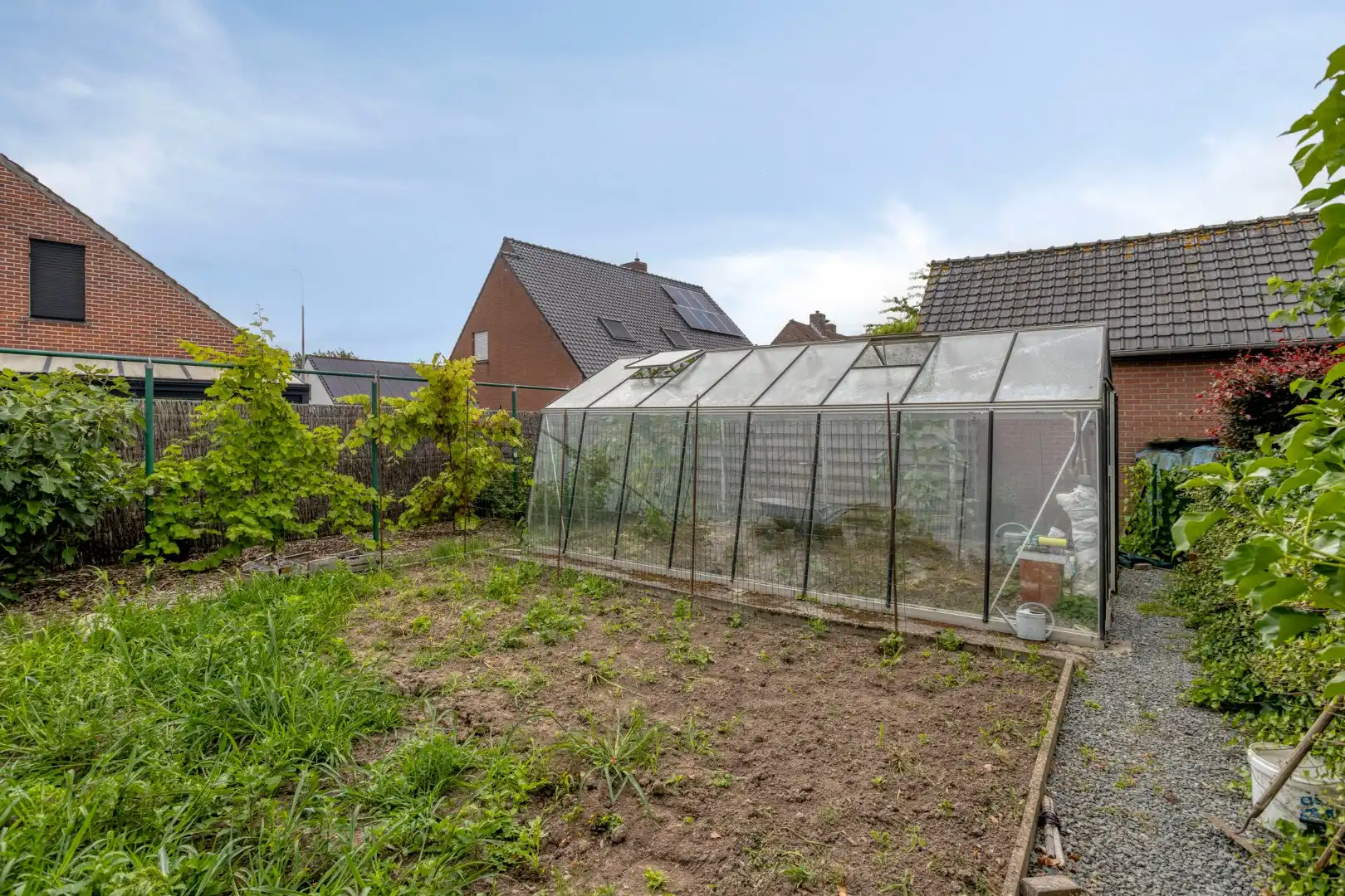 Prachtige, uiterst verzorgde villa met oogverblindende tuin op 903 m2! foto 24