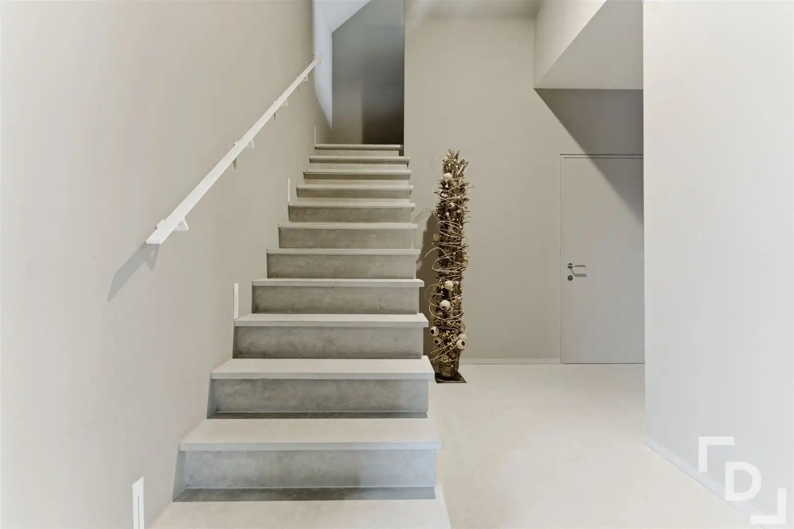 Luxueuze en energiezuinige villa met hoogwaardige afwerking foto 11