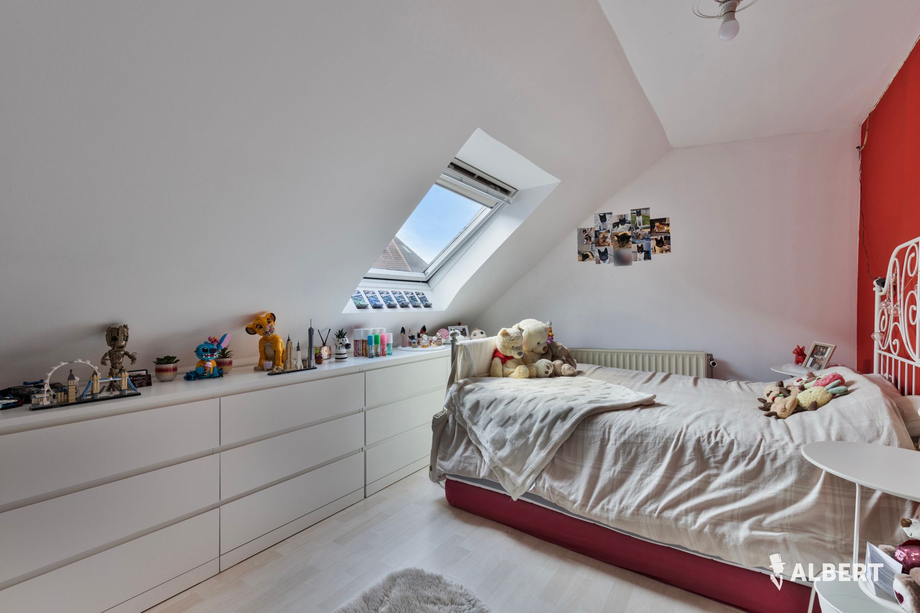 Instapklare starterswoning met tuin in Denderleeuw foto 9