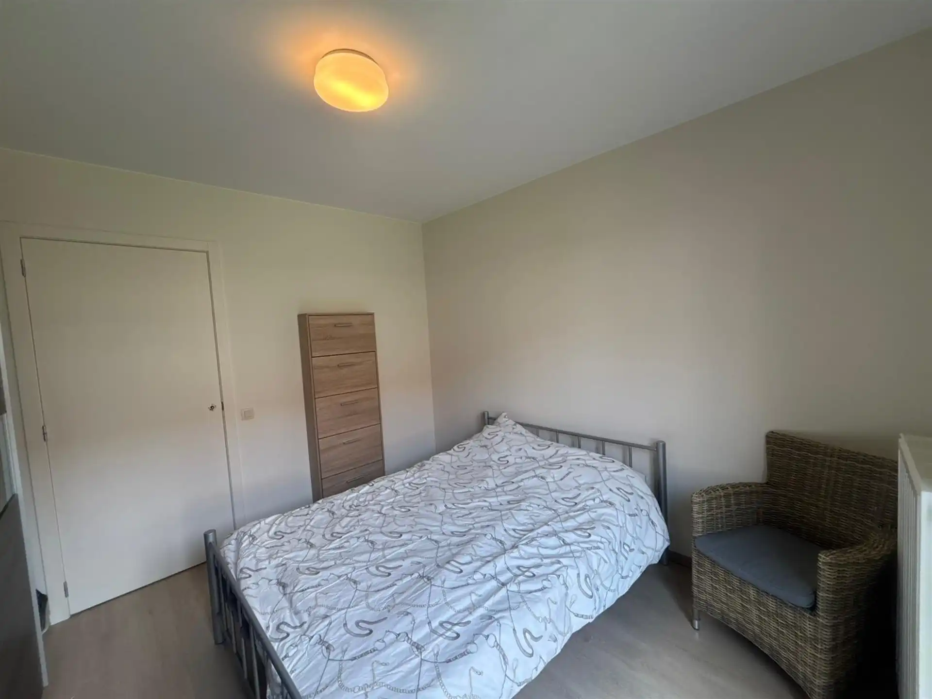 Appartement met tuin en private inkom! foto 21