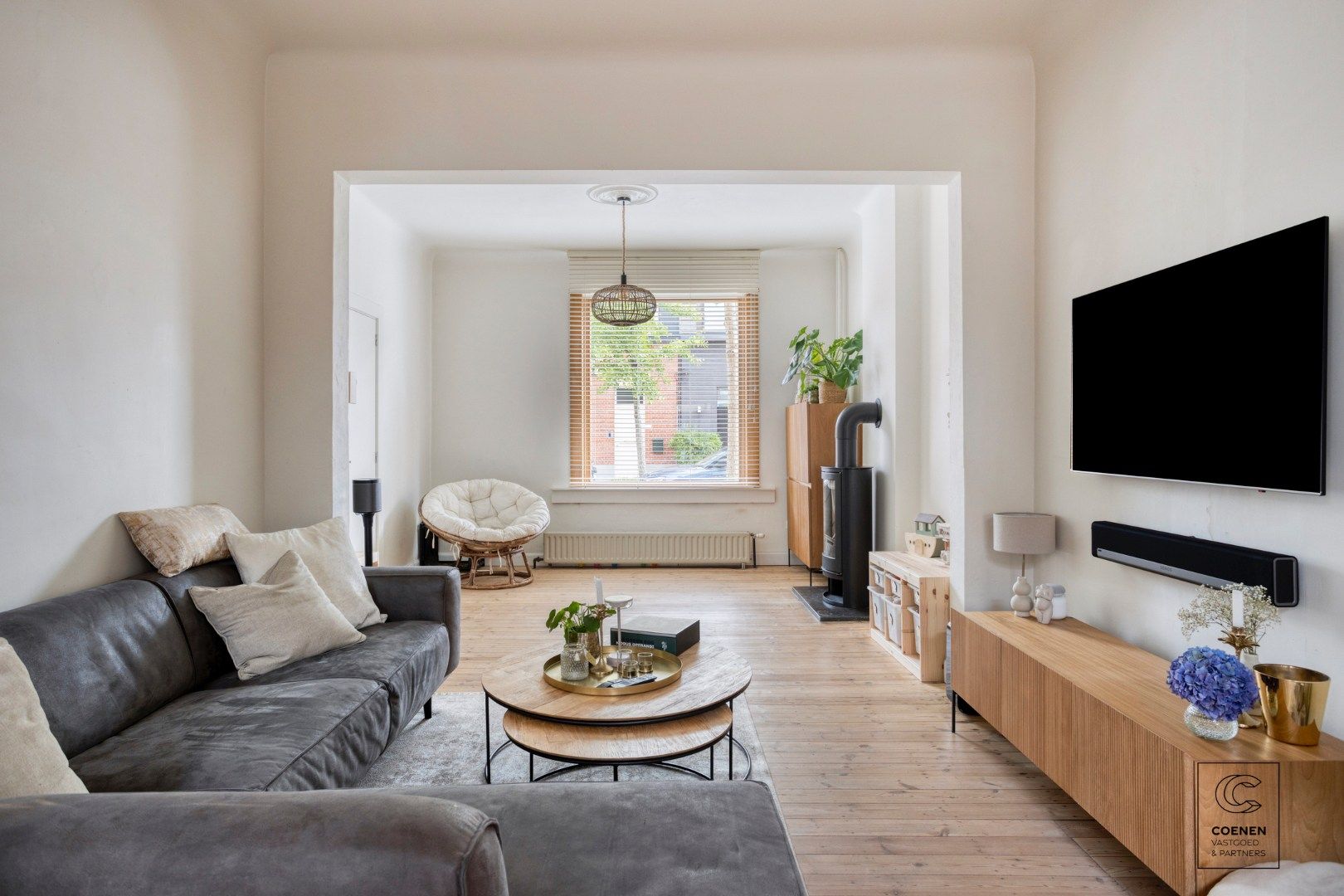 Charmante woning met 2 à 3 slaapkamers op een TOPlocatie te Brasschaat!  foto 2