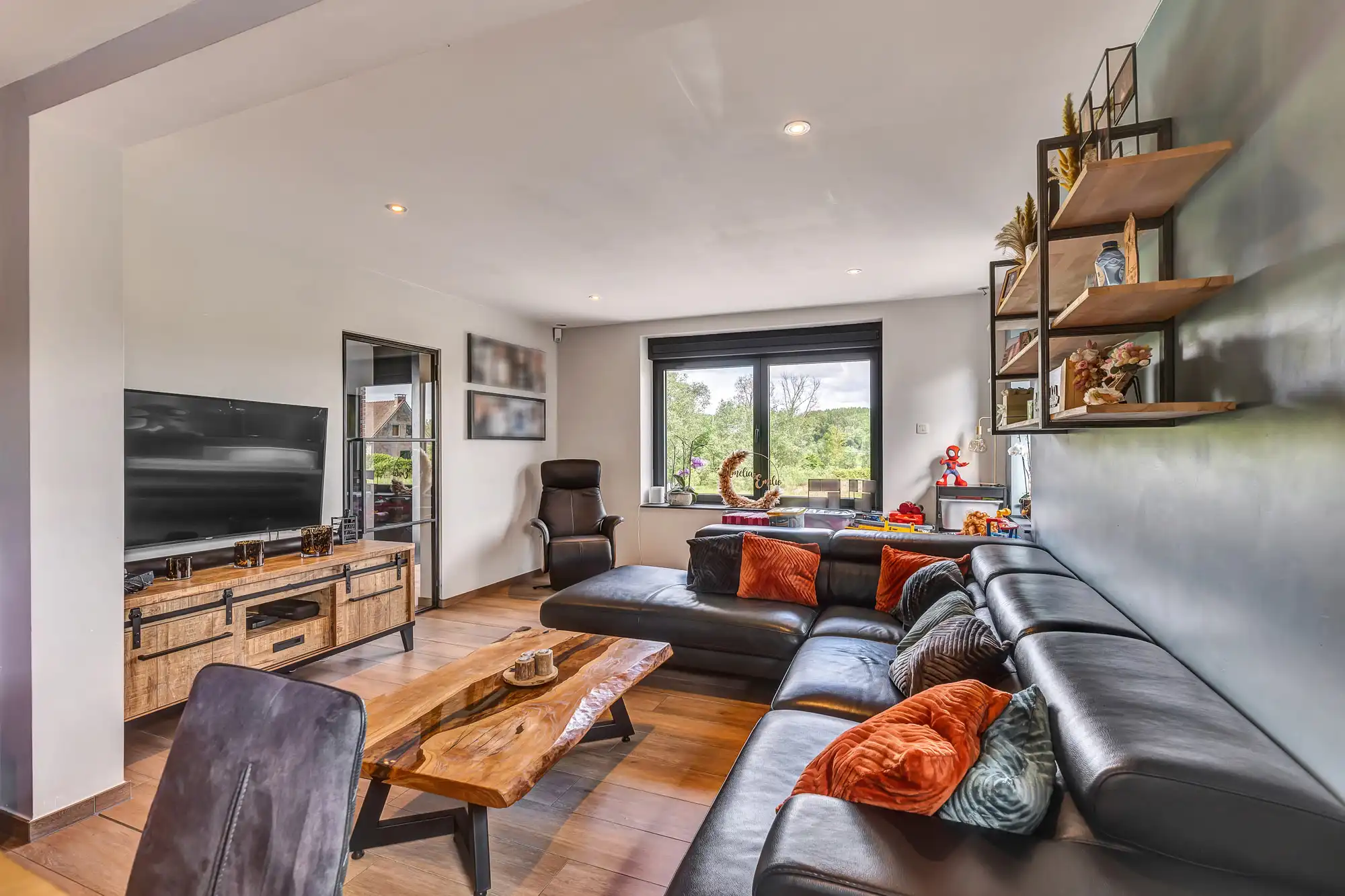 Instapklare, energetische woning met garage foto 9