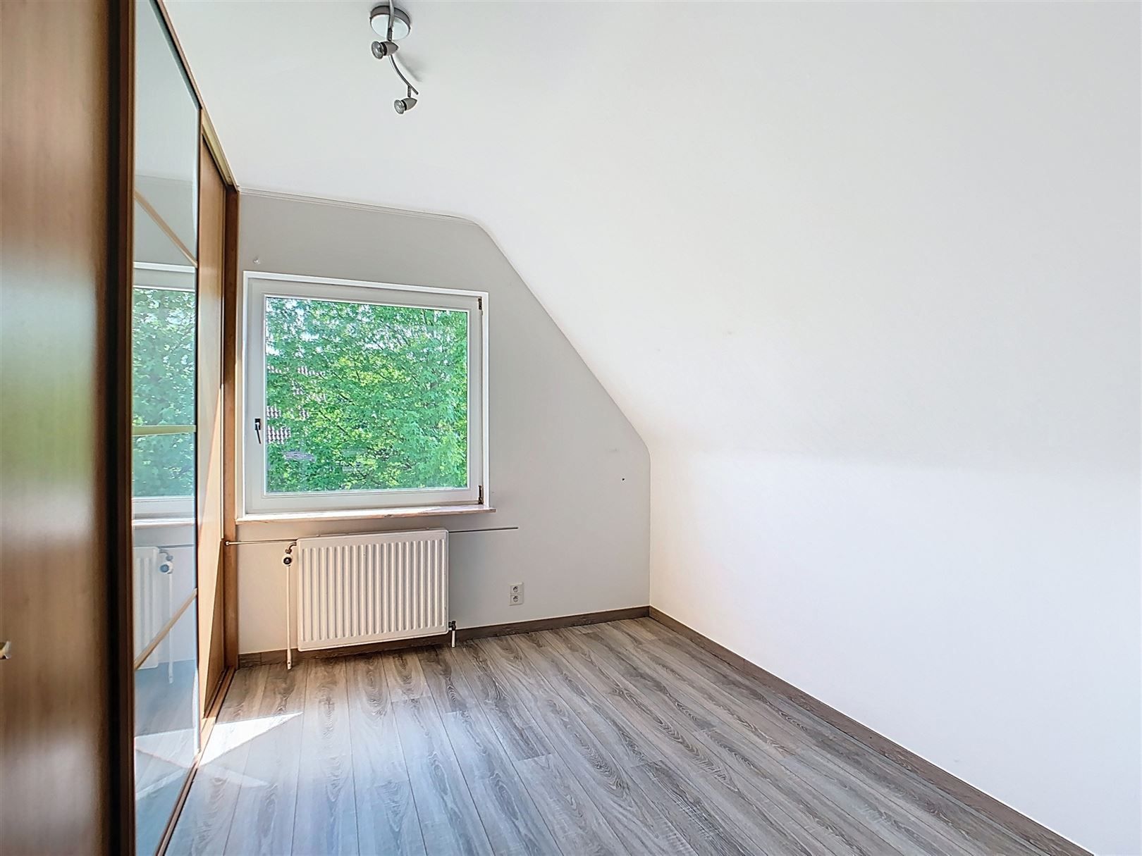 landelijk gelegen huis met zwembad en 3 slaapkamers! foto 19