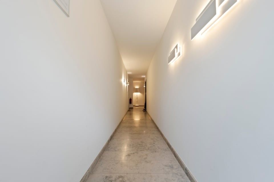 MODERN GELIJKVLOERS APPARTEMENT MET TERRAS EN STAANPLAATS IN SINT-TRUIDEN foto 12