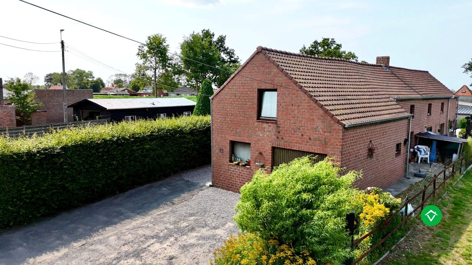 Te renoveren halfopen bebouwing op landelijke ligging in Koekelare foto 6