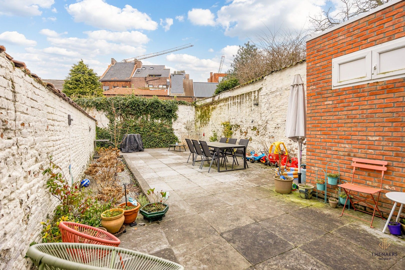 Statige herenwoning op toplocatie in hartje Sint-Truiden. foto 15