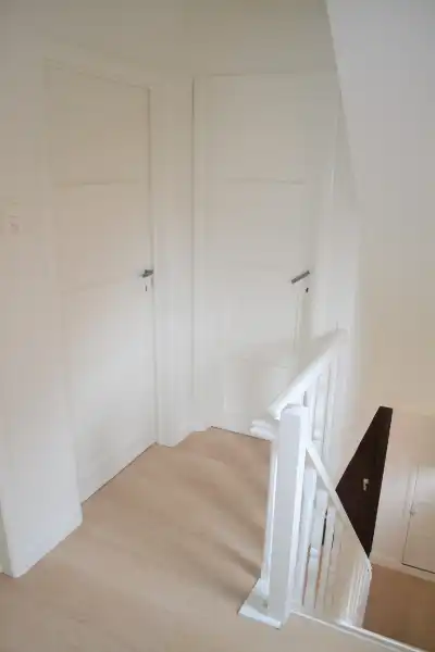 Vernieuwde woning met 2 slaapkamers foto 9