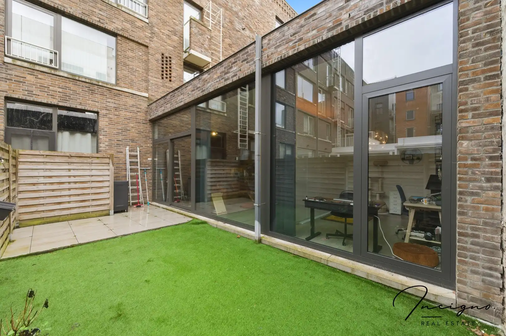 Gelijksvloers appartement met 2 slaapkamers en tuin foto 10